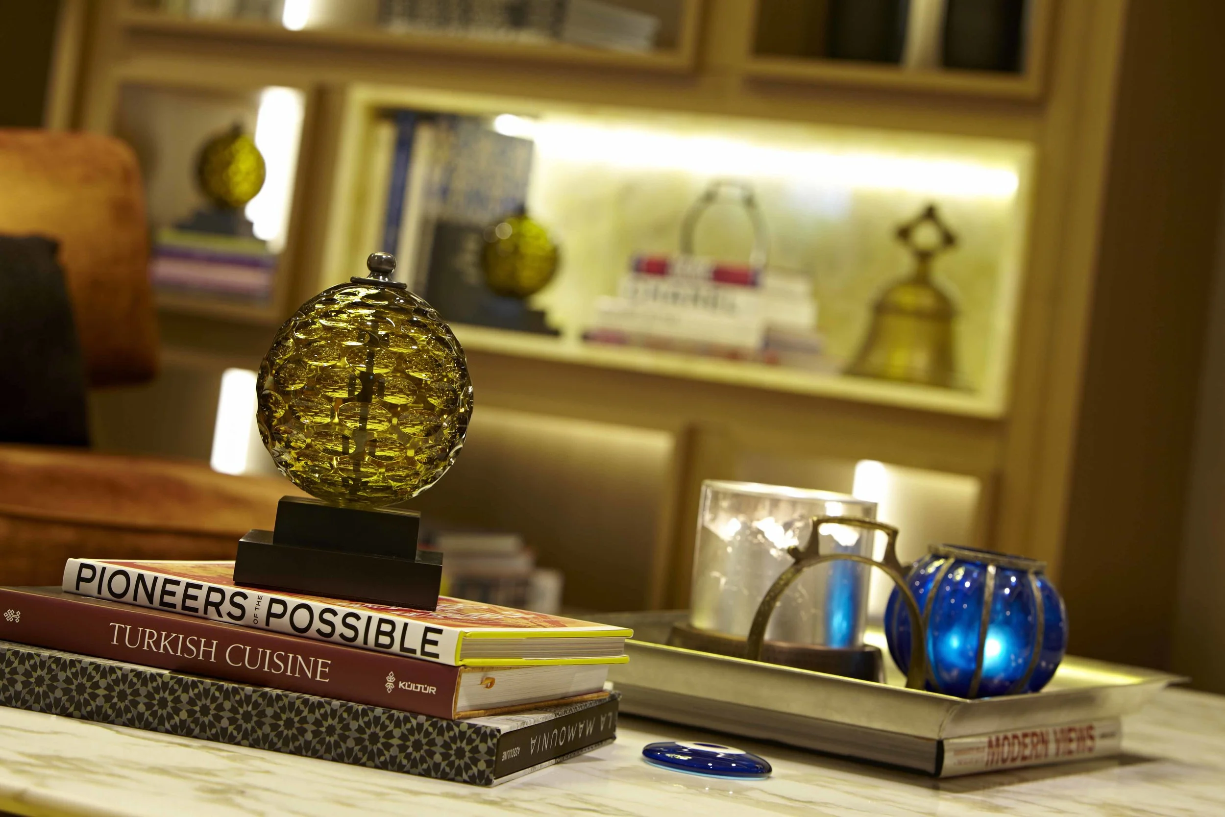 Renaissance Hotel Istanbul- Library