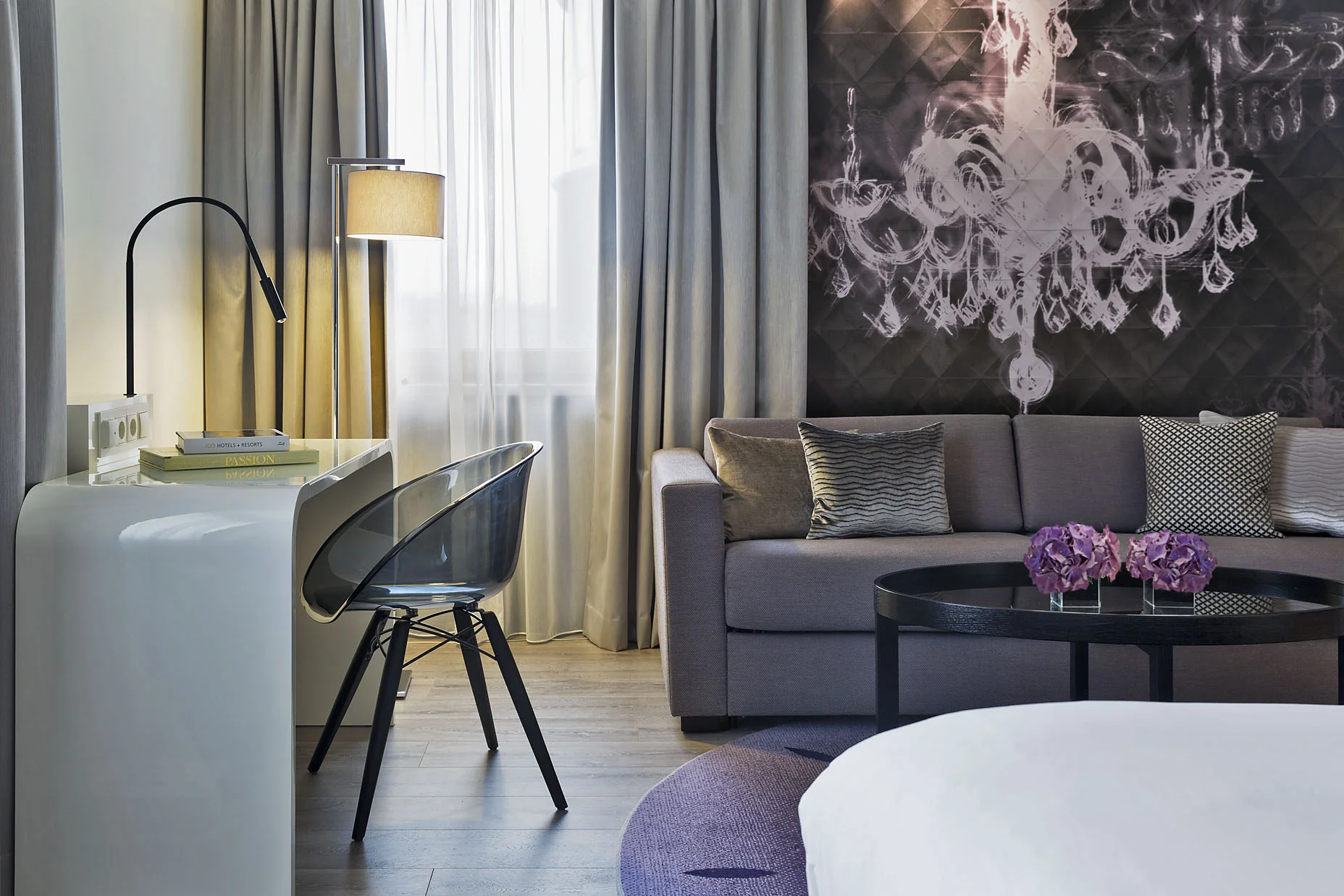 Renaissance Hotel Vienna- Suite