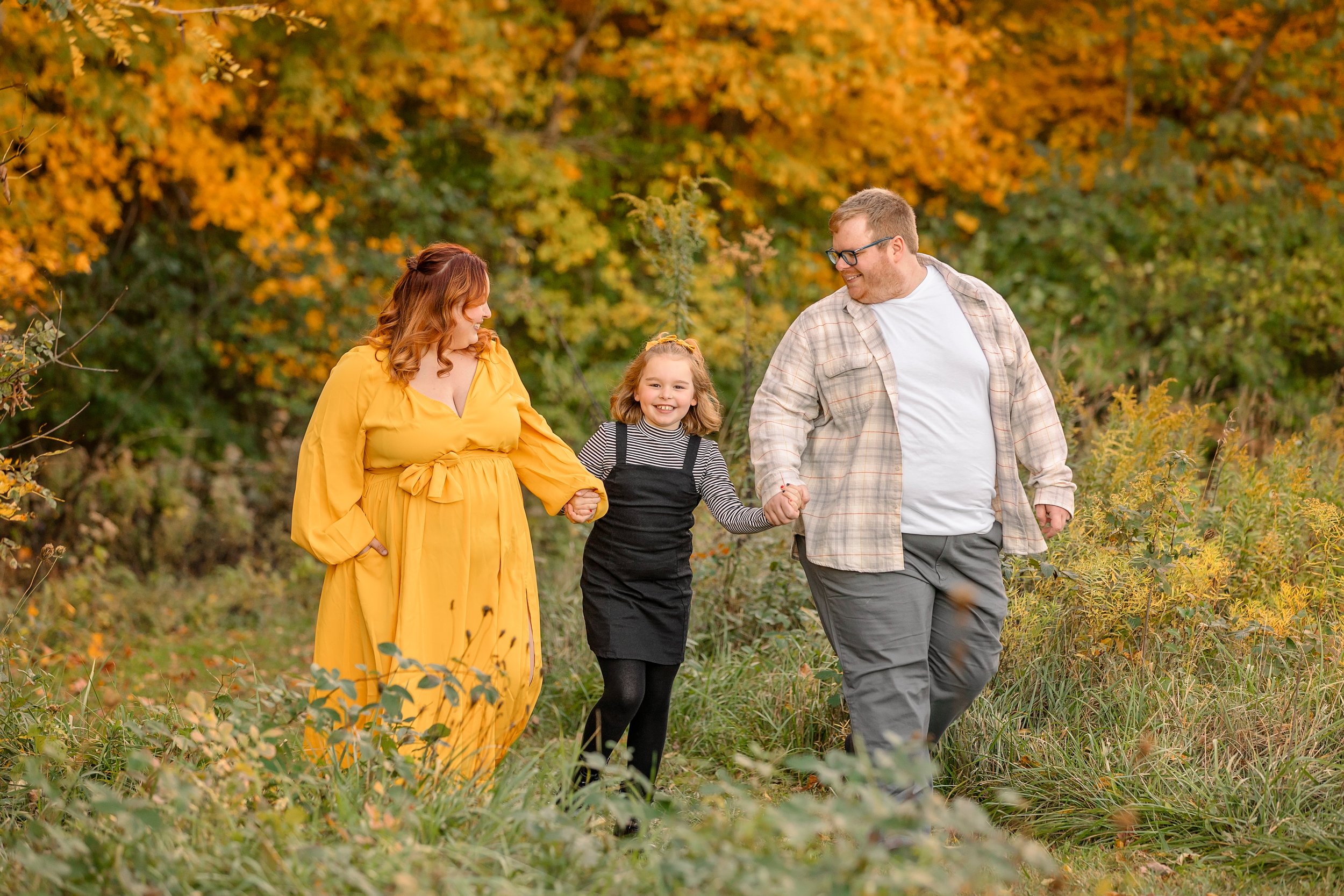 Family Session at Sweet Arrow Reserve in Dayton OH
