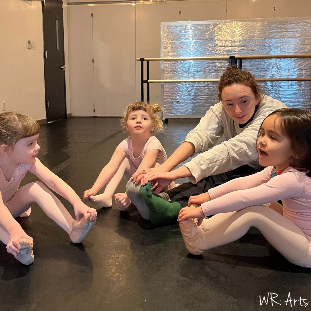 Don't forget to stretch all the way down to your toes! 🩰 

#dancer #dance #balletdance #balletdancer #creativeballet #afterschool #afterschoolprograms #performingarts #performingartsschool #performingartseducation #danceteacher #greenpoint #williams