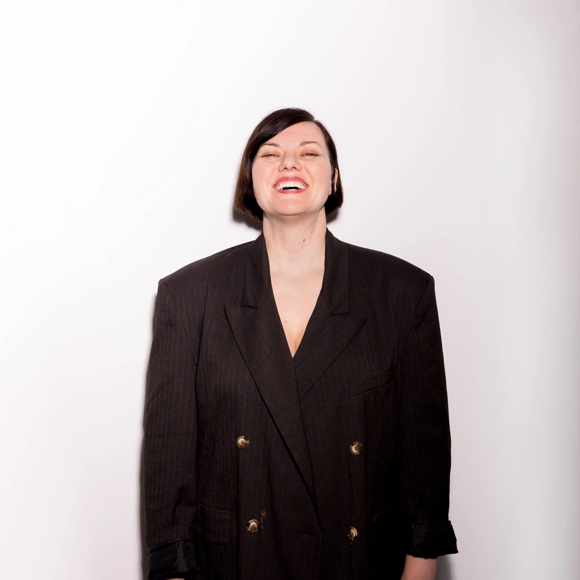 Claire-2000px-4O0A0800-2.JPG