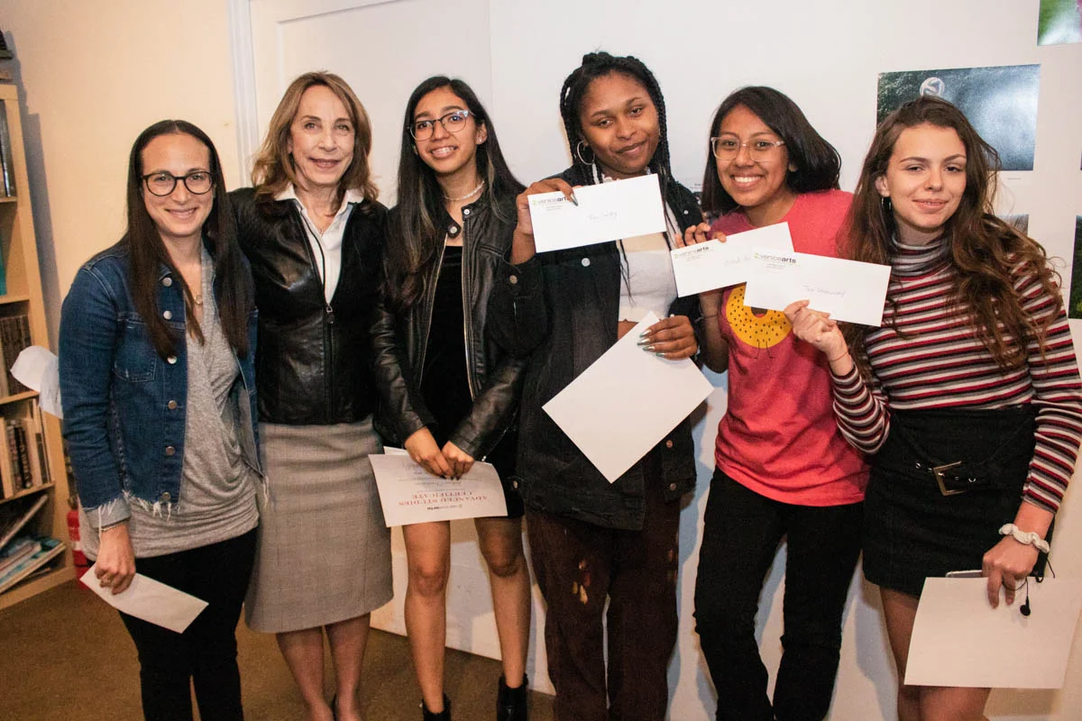 Pictured (left to right): Dani Friend & Susan Zwirn with Scholarship Awardees Julissa, Jaya, Citlalli & Jennifer. Not pictured: Lorraine