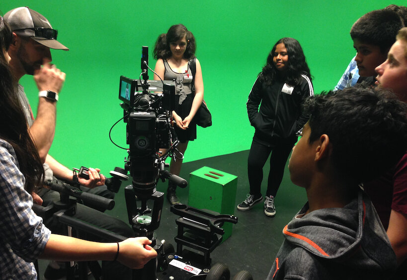 Learning about shooting with green screen at the YouTube space. (Copy)