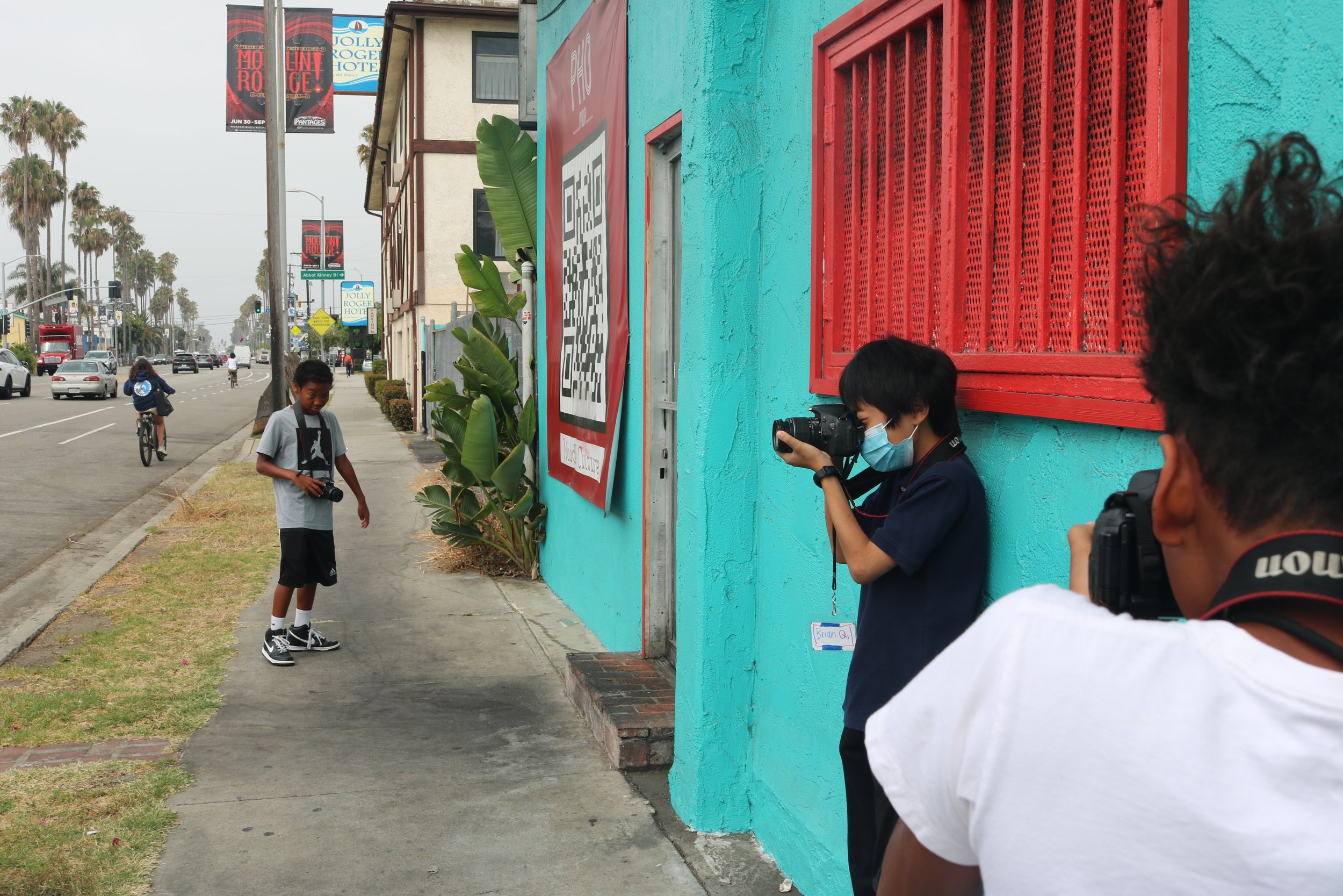  Students wrote haikus and stories to go along with their favorite photographs from their field shoot in the neighborhood. 