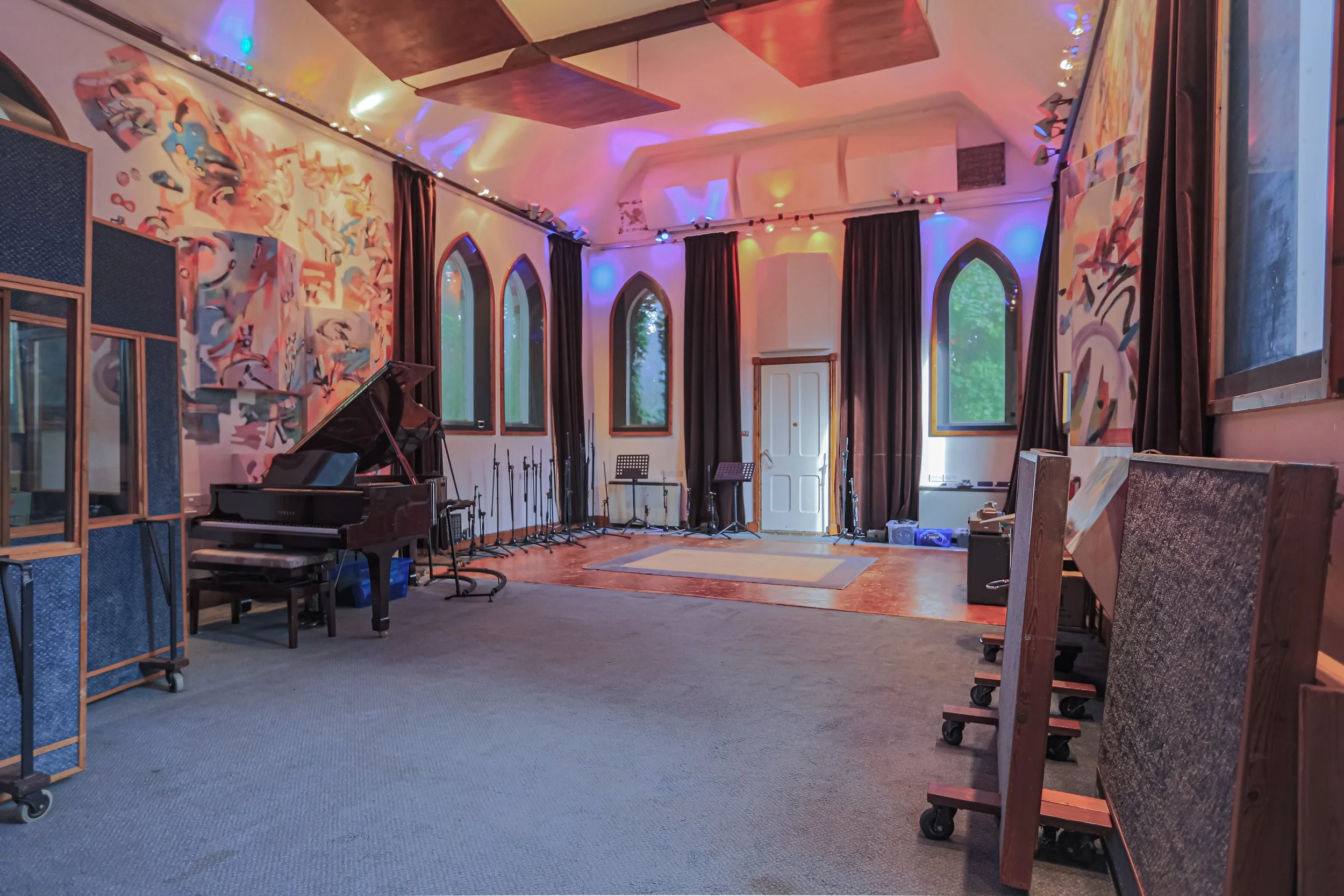 Chapel live room.jpg