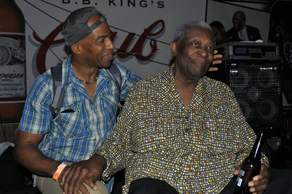  Keith Robinson and BB King, Club Ebony Indianola, MS