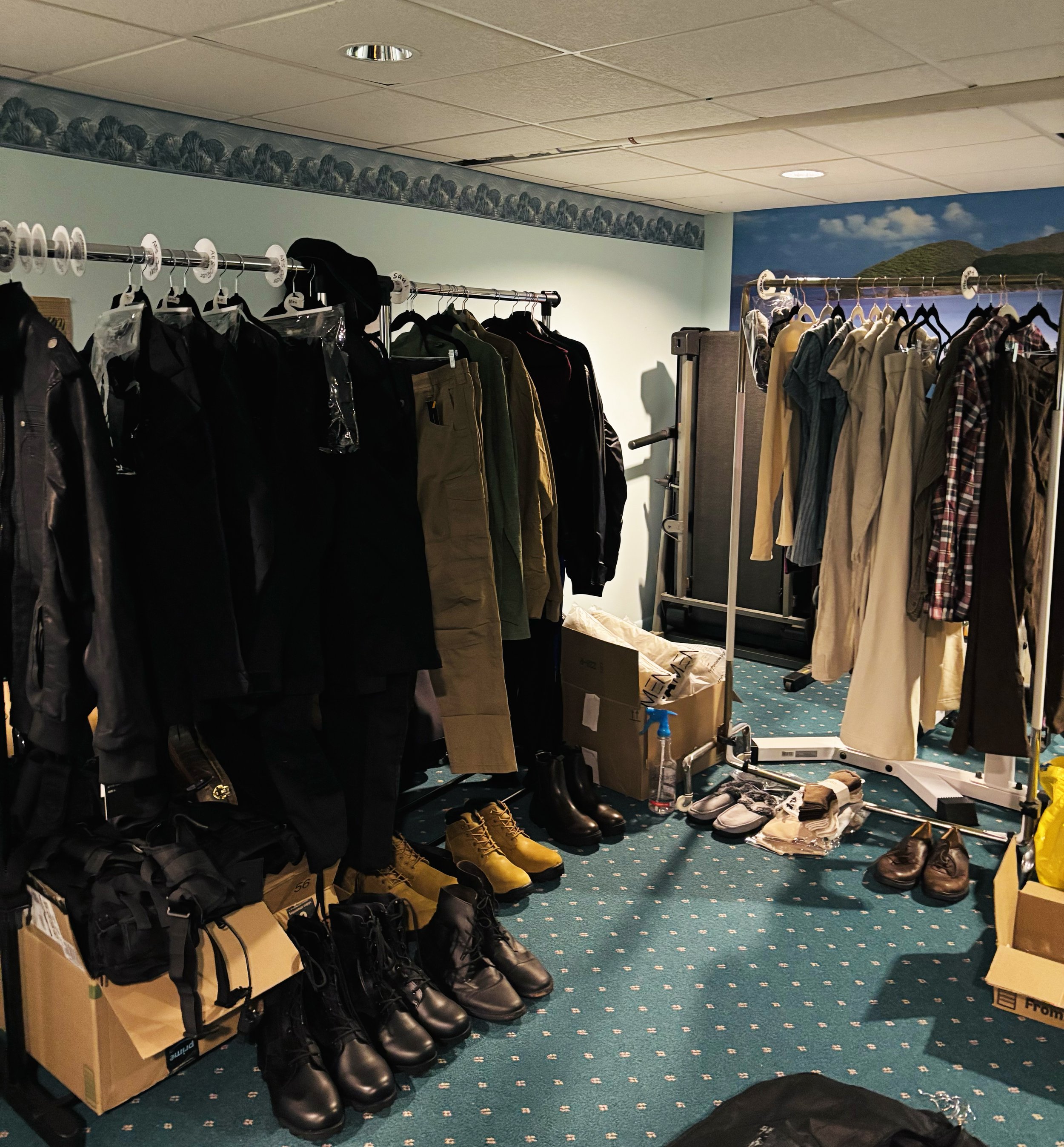 wardrobe racks MHR.jpg