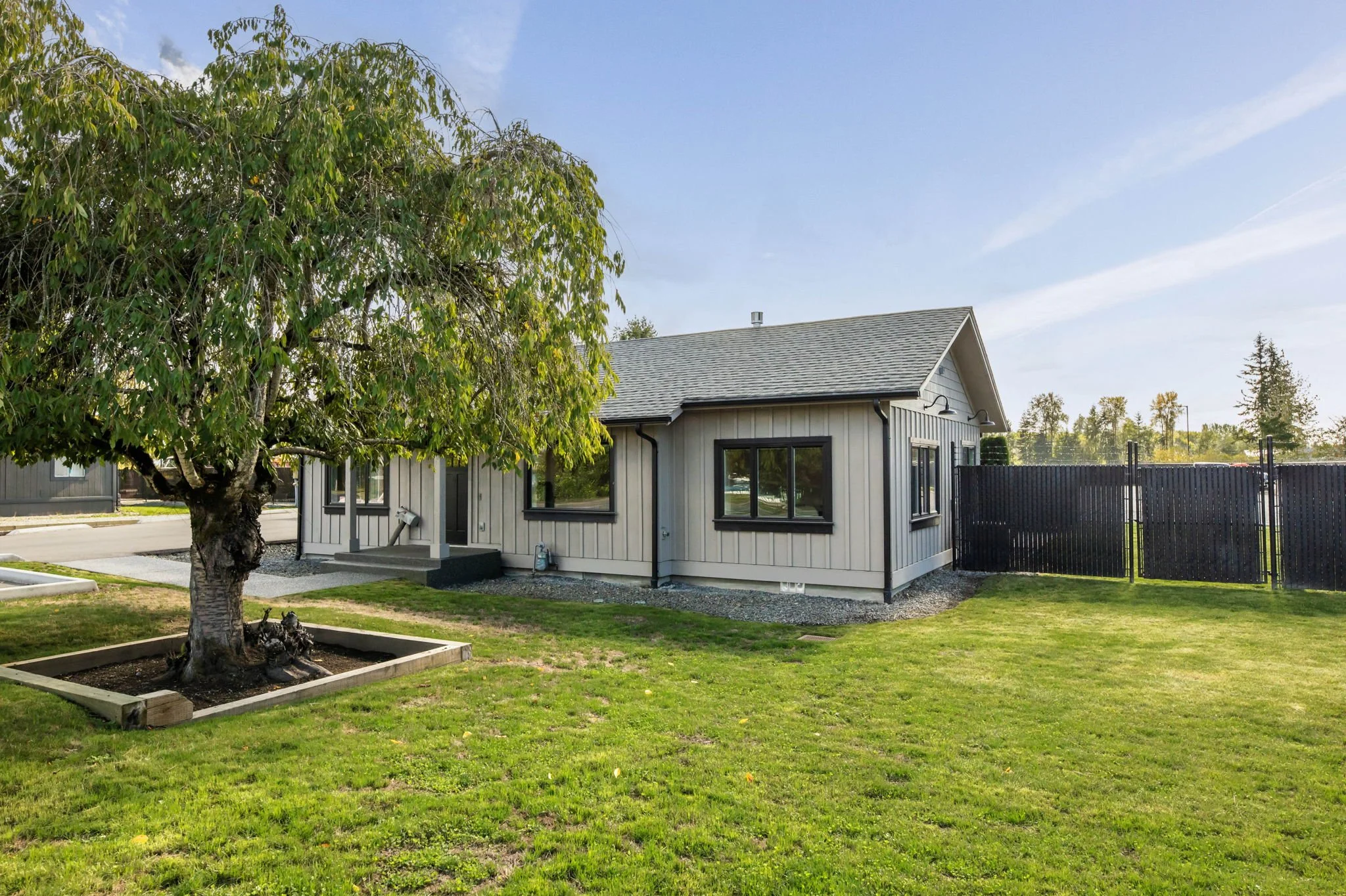 9-web-or-mls-BOBC6432.jpg (Copy)