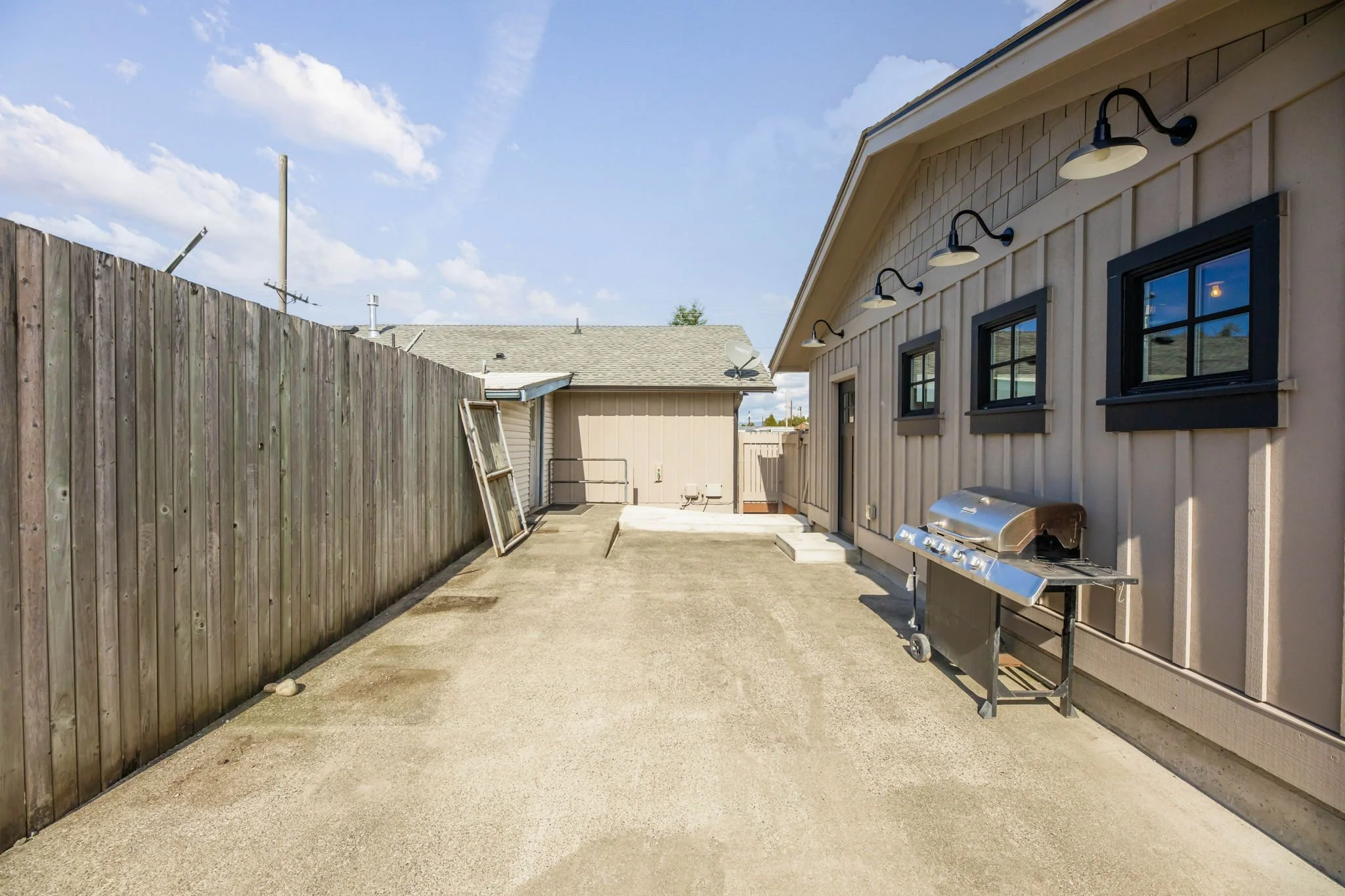 18-web-or-mls-BOBC6450.jpg (Copy)