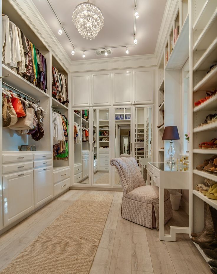 15 Elegant Luxury Walk-In Closet Ideas To Store Your Clothes In