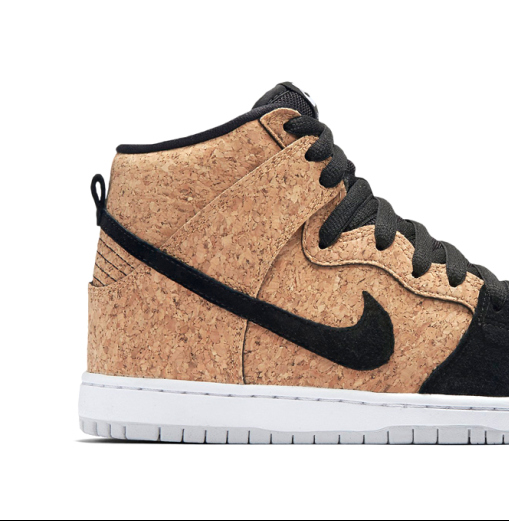 SneakerLust: Nike Dunk High Court