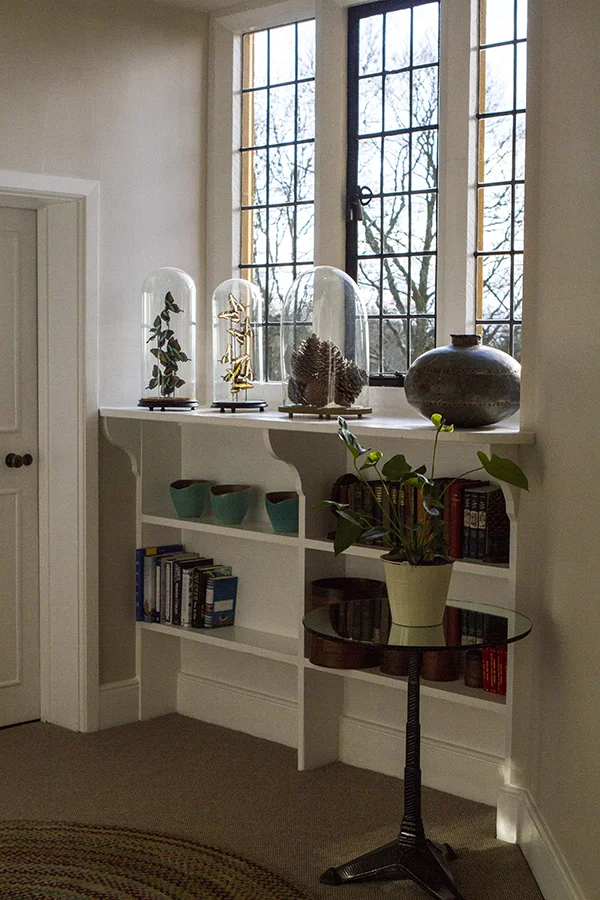 Communal spaces at Foxhill Manor with some interesting furniture, arts and crafts