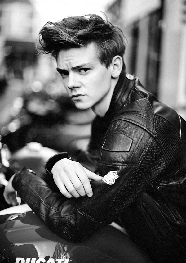 Thomas Brodie-Sangster's Exclusive Interview 