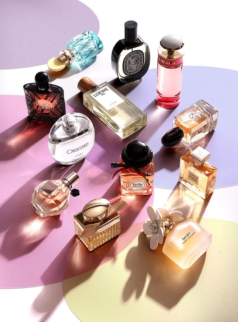 WOMAN'S PERFUMES.jpg