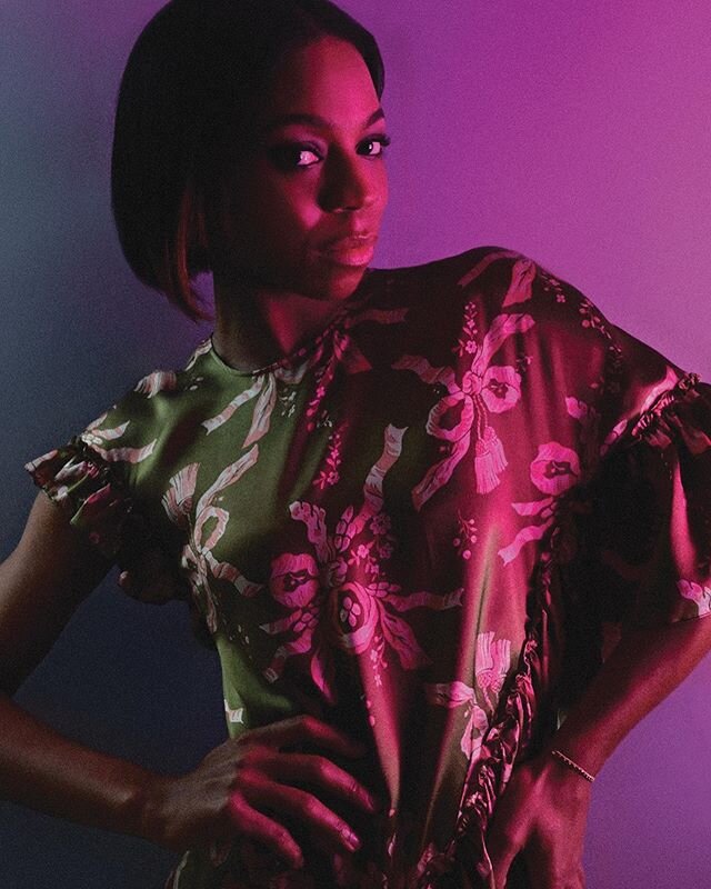 Glow For It! Love this image from our new shoot with workaholic actor Pippa Bennett-Warner, in the latest issue ⭐️⭐️⭐️ Shot by @etiennephotography / Styled by @yaminedaaboul / Turbo-frill dress by @simonerocha_ / Hair &amp; make-up by @paulrodgersmak
