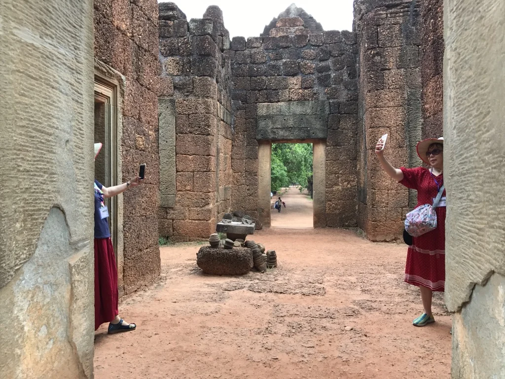 ANGKOR WAT, 2017