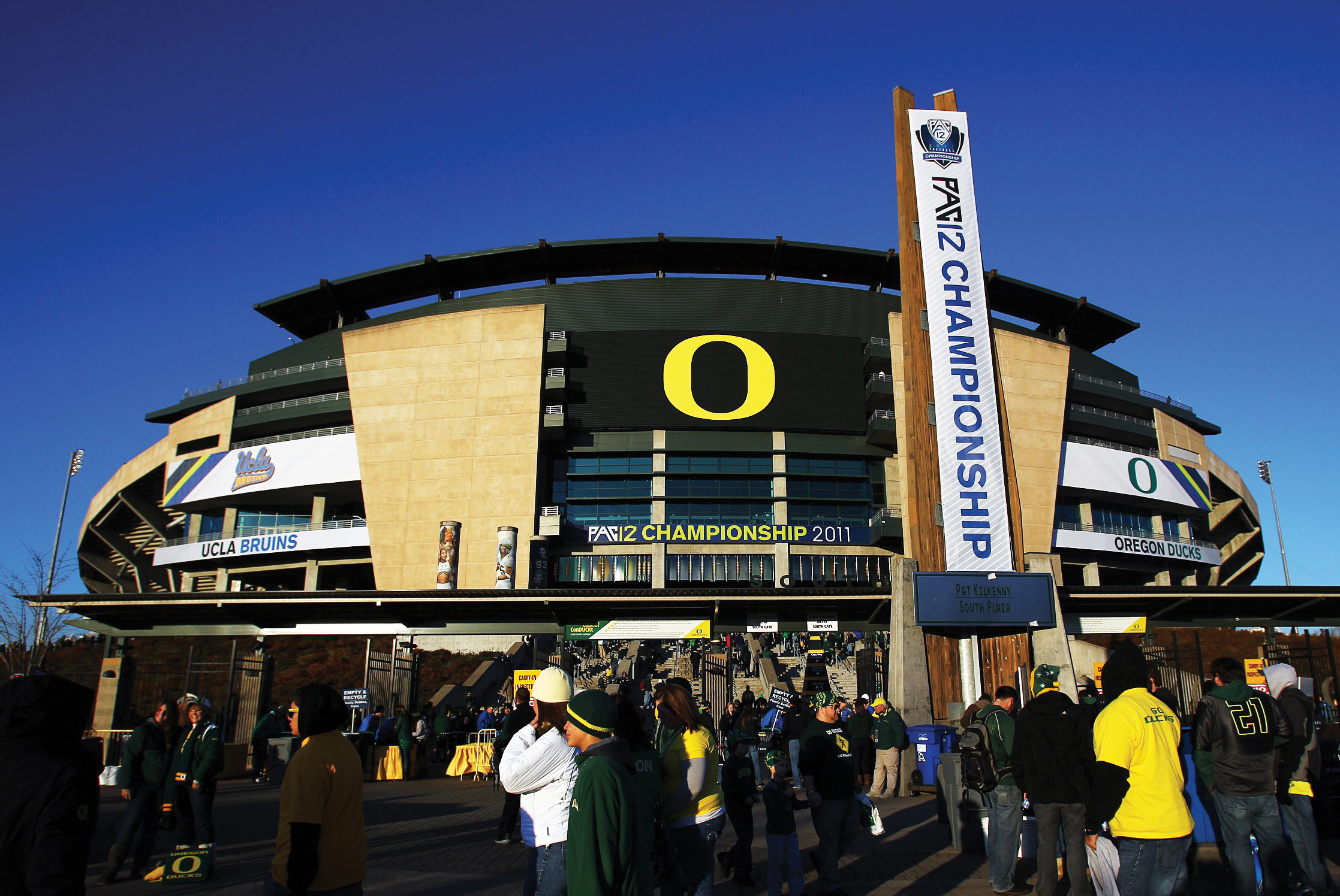   2011 Championship Game  The inaugural championship game took place at Autzen Stadium in Eugene, OR. Being the first game of its kind, it was vital to make an impact and set a precedent for years to come.&nbsp; 