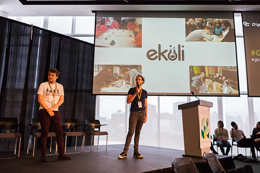 20170922-bioSummit-Hello-World-by-Scott-Pownall-1166.jpg