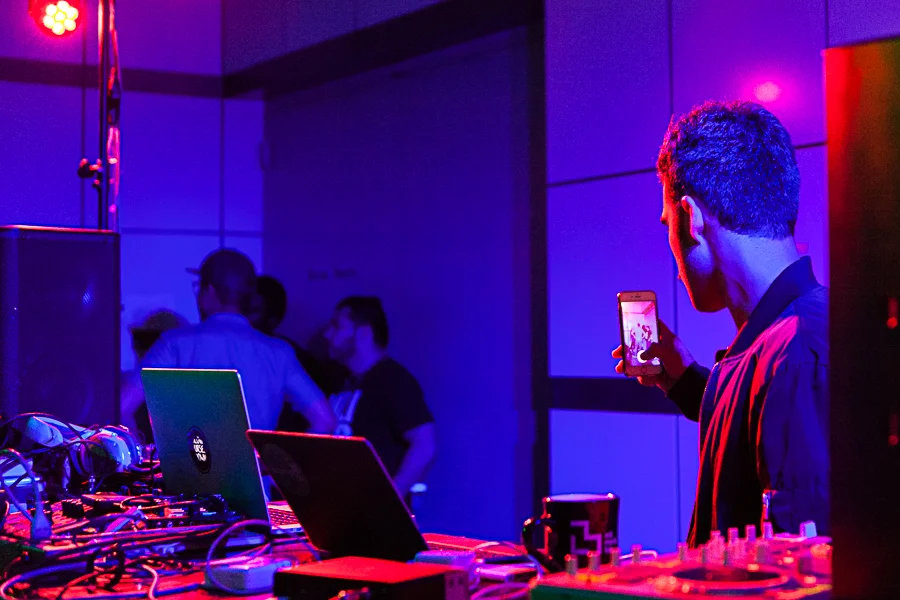20170923-99-biohackers-at-da-paarty-by-Scott-Pownall-3910.jpg