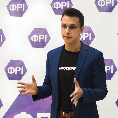 MAKSYM-HONCHARKO.jpg