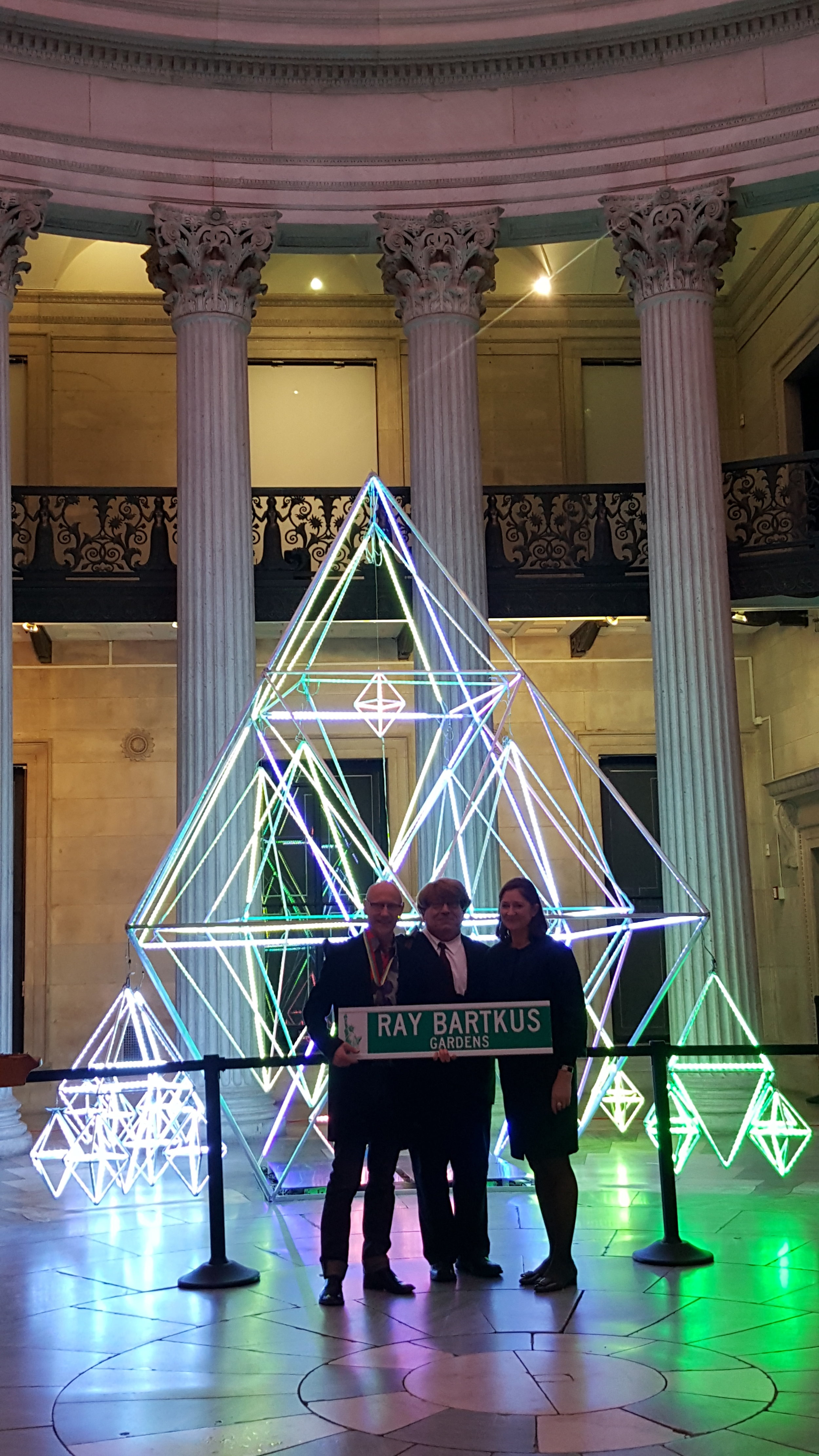 Lithuanian-American Artist Ray Bartkus is Honored at Federal Hall