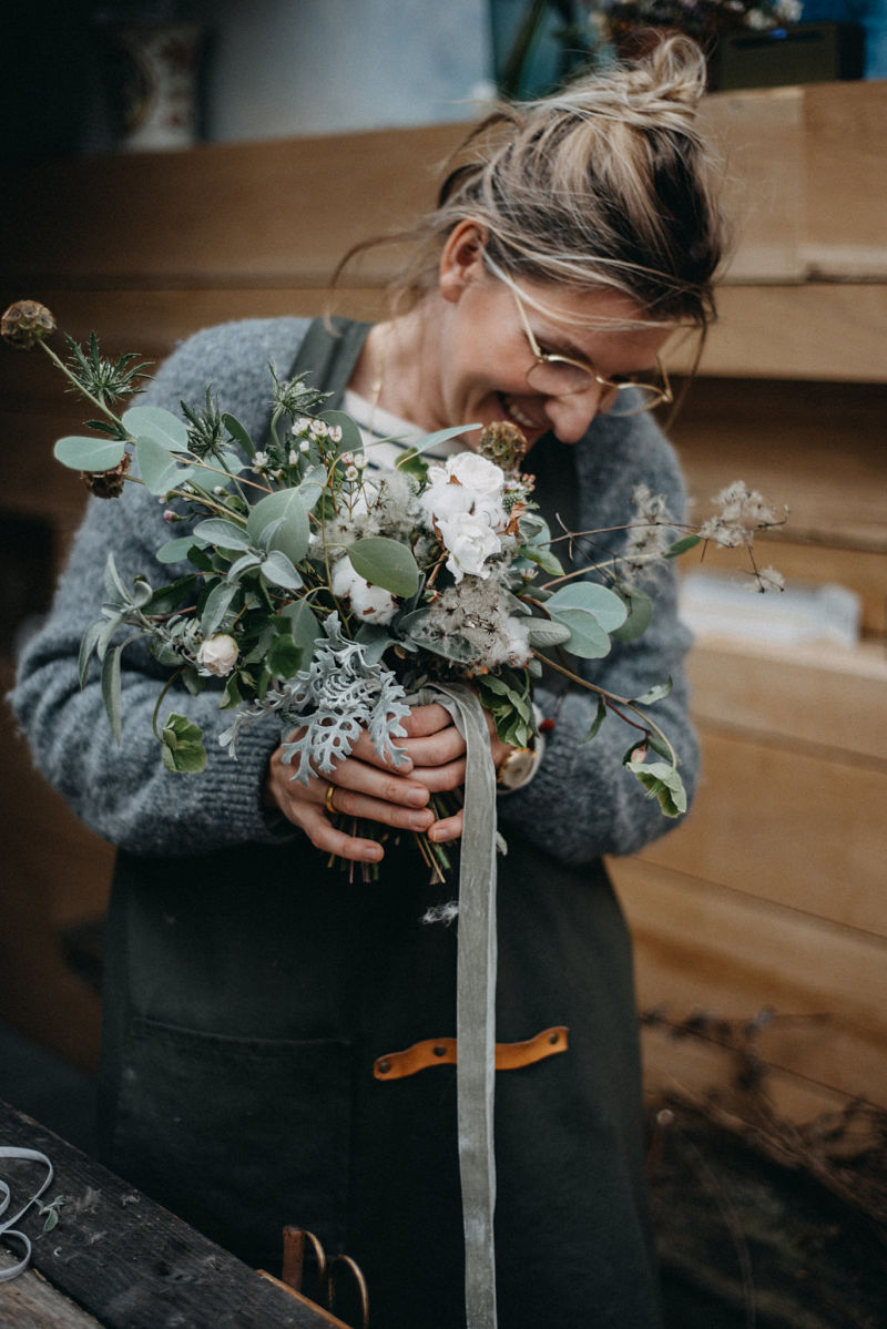 anne_oberwalleney_floralartist_brautstrauss_blumen_osnabrück_deutschland_garten_nachhaltig.jpg