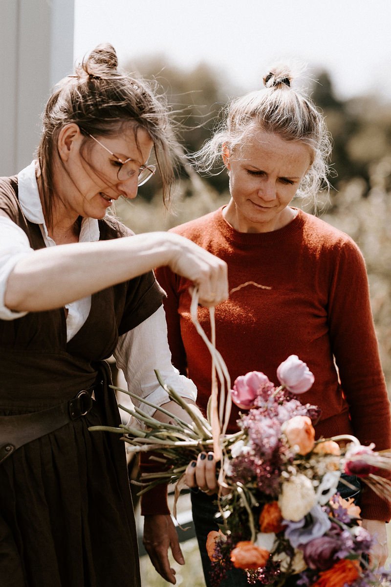 workshop_fieldtovase_wildling_ikoflowers_nachhaltige_floristik_blumen_slowflowers.jpg