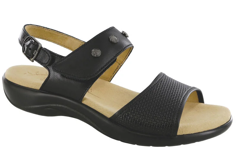 lisettewovenblack_1c.jpg