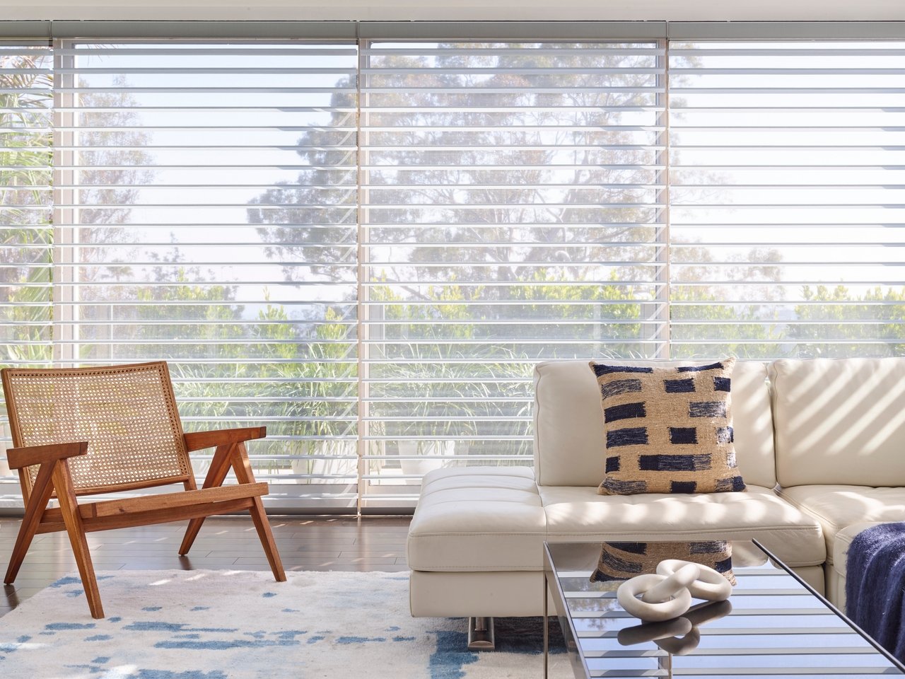 Superblinds Regina Silhouette Hunter Douglas