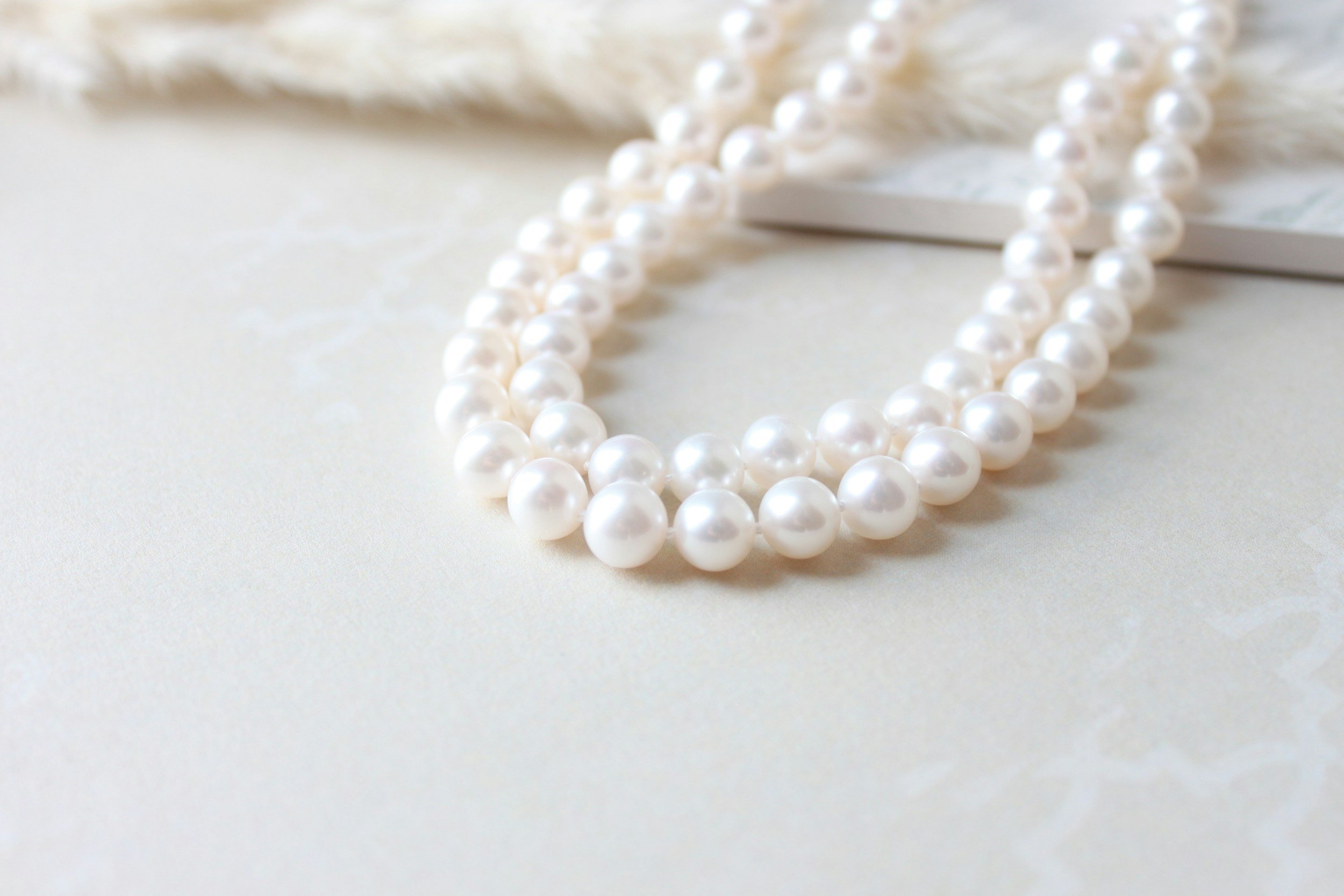 luxury photosession with pearls