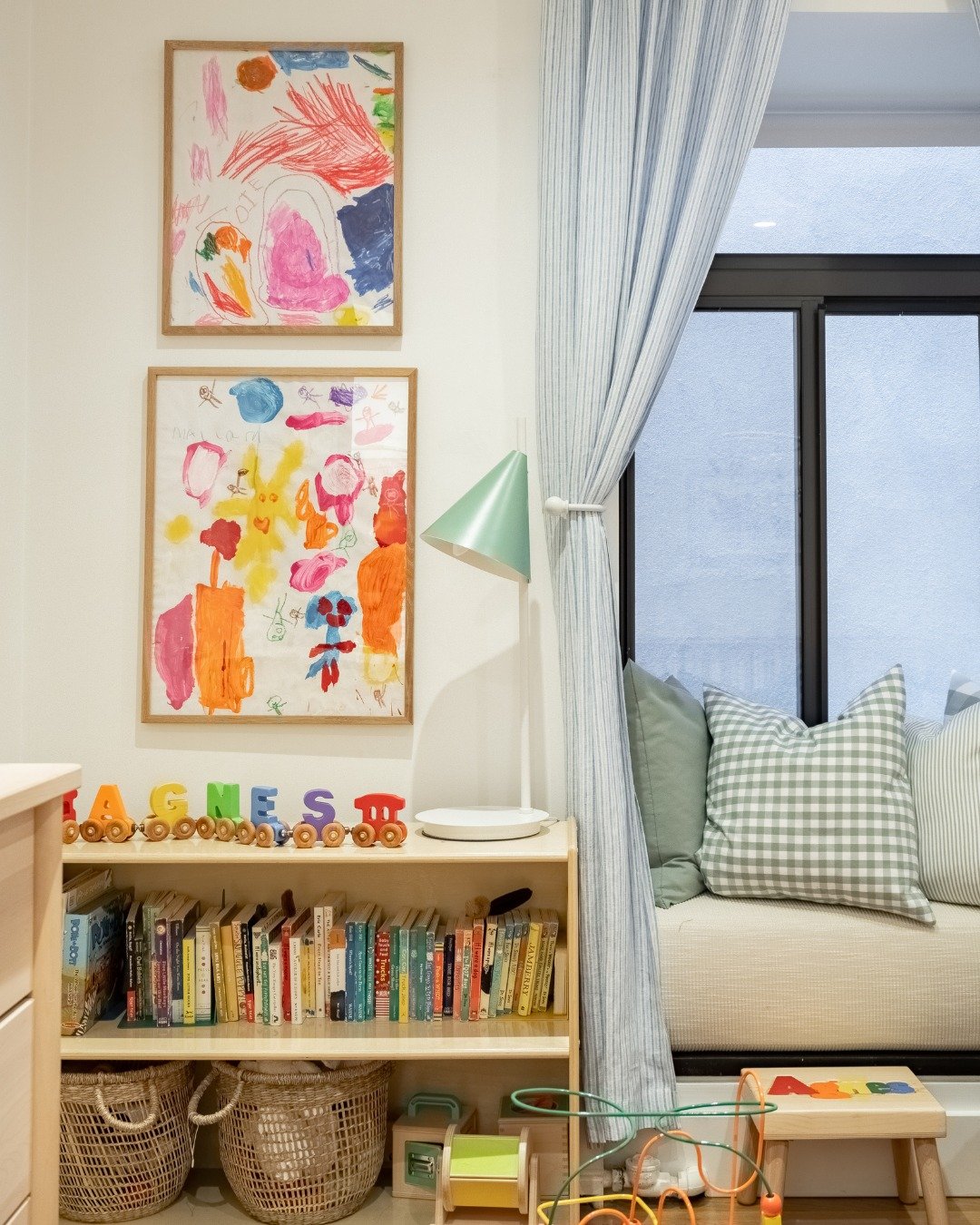 A soft, sunny corner made for stories, scribbles, and snuggles at Greenwich Village Loft.
.
.
.
.
.
.
📸 @ckatherton⁠
#OrleyInteriors #InteriorDesign #NurseryDecor #KidsRoom