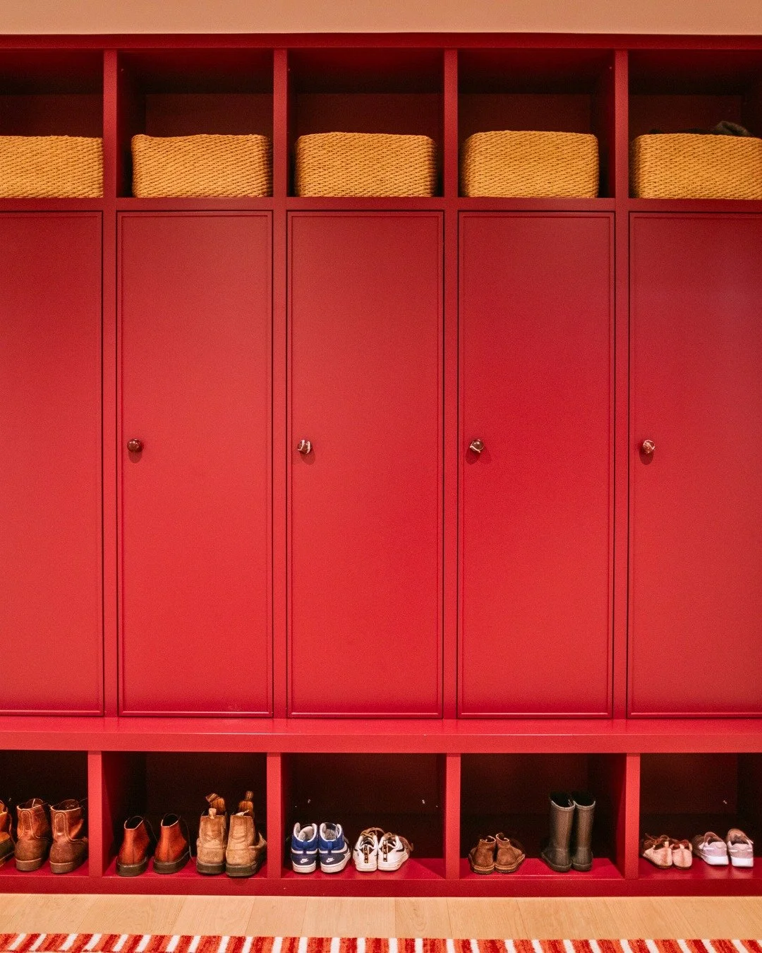 A bold mudroom moment that keeps things tidy at the Flatiron Penthouse.
.
.
.
.
.
#InteriorDesign #NYCInteriorDesigner #CollectedInteriors #WarmMinimalism #InteriorDesignDaily