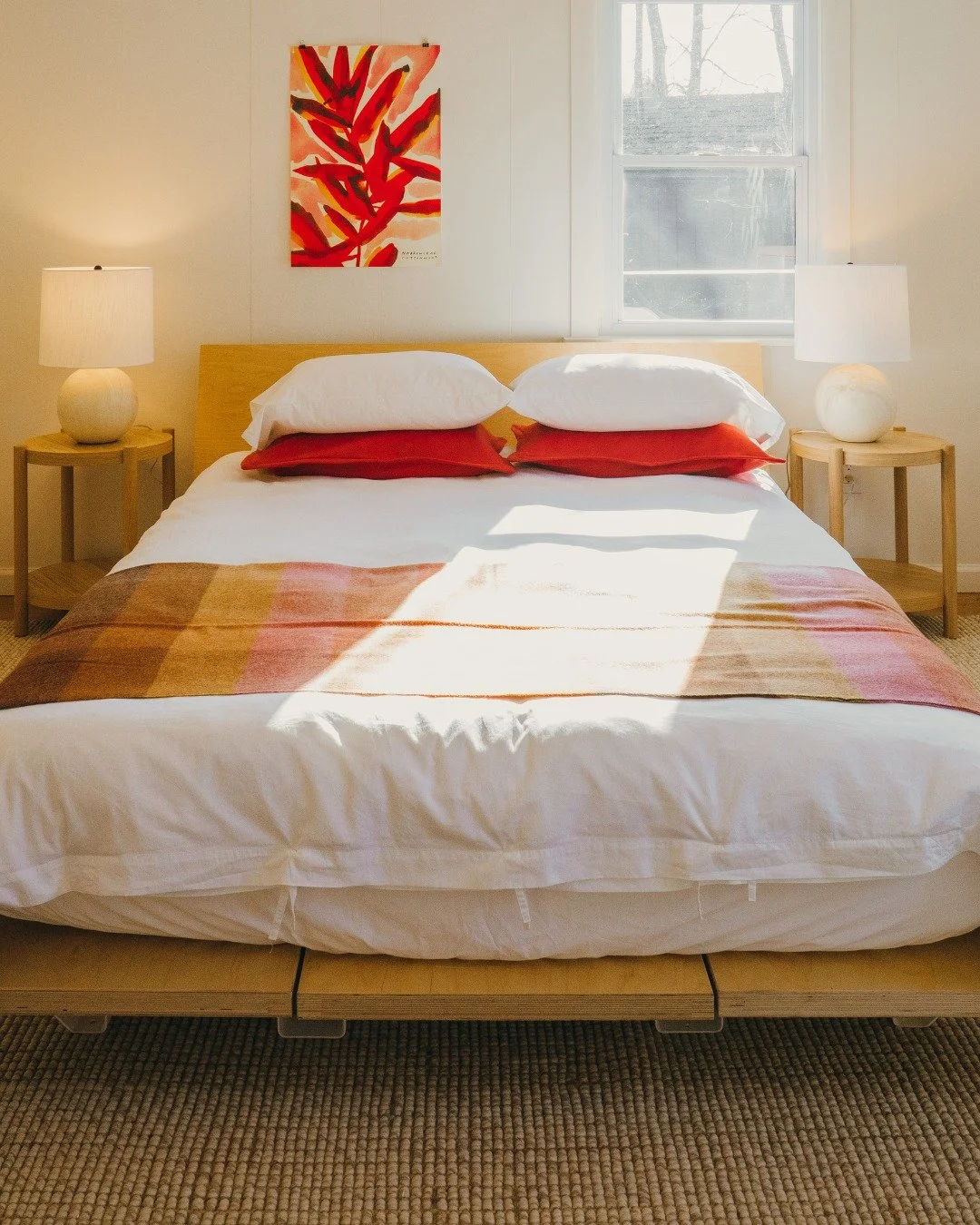 Red doesn&rsquo;t have to be loud. Especially when it&rsquo;s this soft at Cranberry Pond.
.
.
.
.
.
#VacationRental #BedoomDesign #InteriorDesign #UpstateNY
