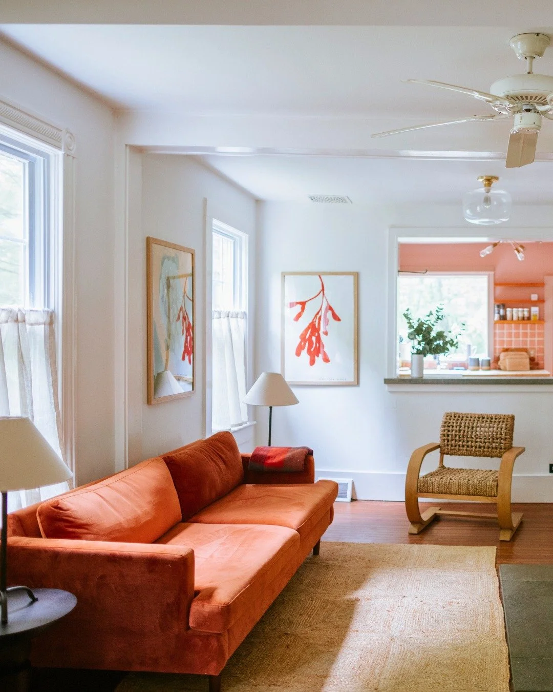 A pop of citrus at The Gables.
Available to book through @redcottageinc
.⁠
.⁠
.⁠
.⁠
.⁠
#catskills #vacationrental #InteriorDesign #interior #home #homedesign #homedecor