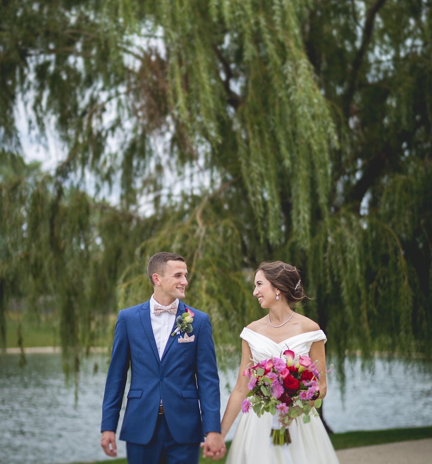 Kathie + Evan. Photo by @bc__photo @james_gustin @westinchicagonw #westinchicagonorthwest #westinchicagonorthwestwedding #chicagoweddingphotographer #chicagowedding #canonweddingphotography #chicagosuburbswedding @figweddings @figmedia #itascawedding