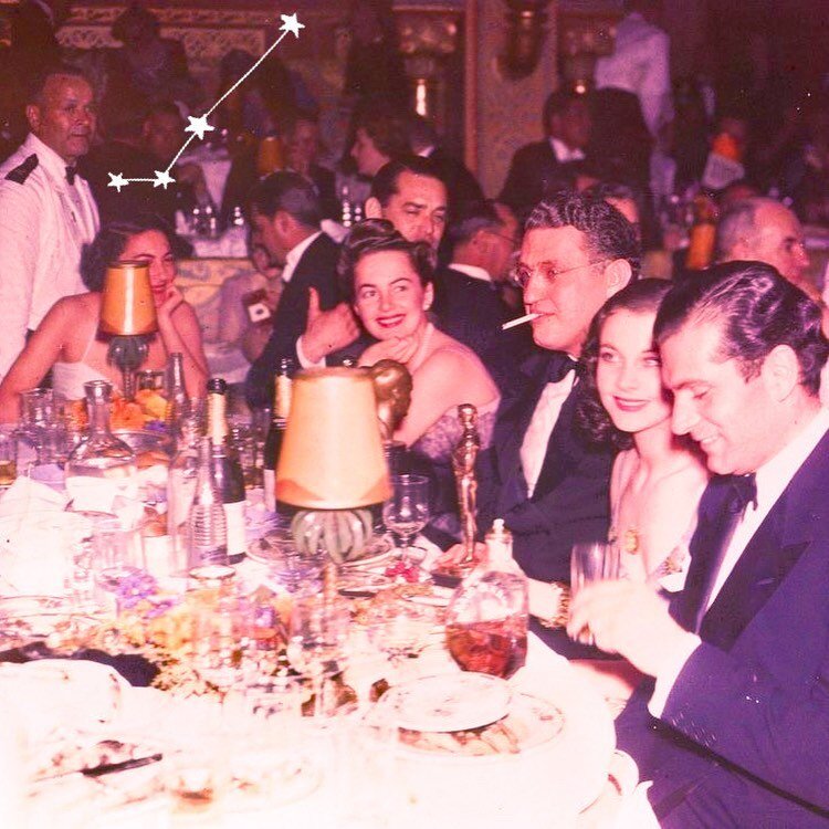 Oscar night 1940. Irene at the same table (stars are above her head in photo #1.)