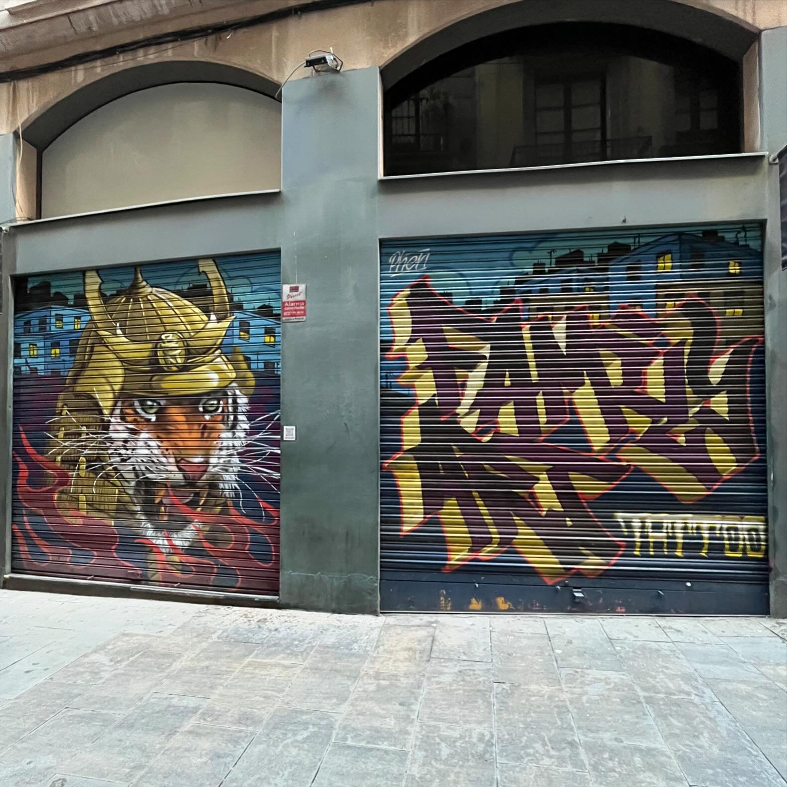 @phen_stylez #phen_stylez #graffiti #graffitiart #graffitiartist #graffitibarcelona #barcelonagraffiti #spraypaint #spraypaintart #bcngraffiti #arteenlascalles #spraypaintbarcelona #arteurba #bcnstreetstyletour #barcelonastreetstyletour #barcelonastr