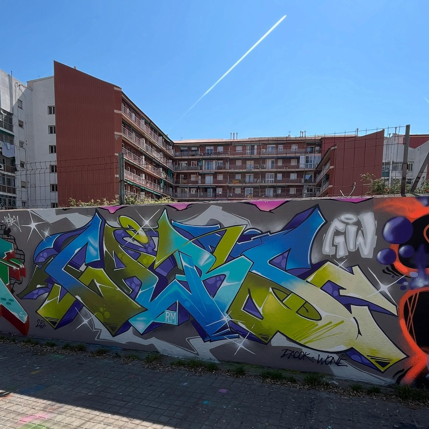@gabswasnthere #gabswasnthere #graffiti #graffitiart #graffitiartist #graffitibarcelona #barcelonagraffiti #spraypaint #spraypaintart #bcngraffiti #arteenlascalles #spraypaintbarcelona #arteurba #bcnstreetstyletour #barcelonastreetstyletour #barcelon