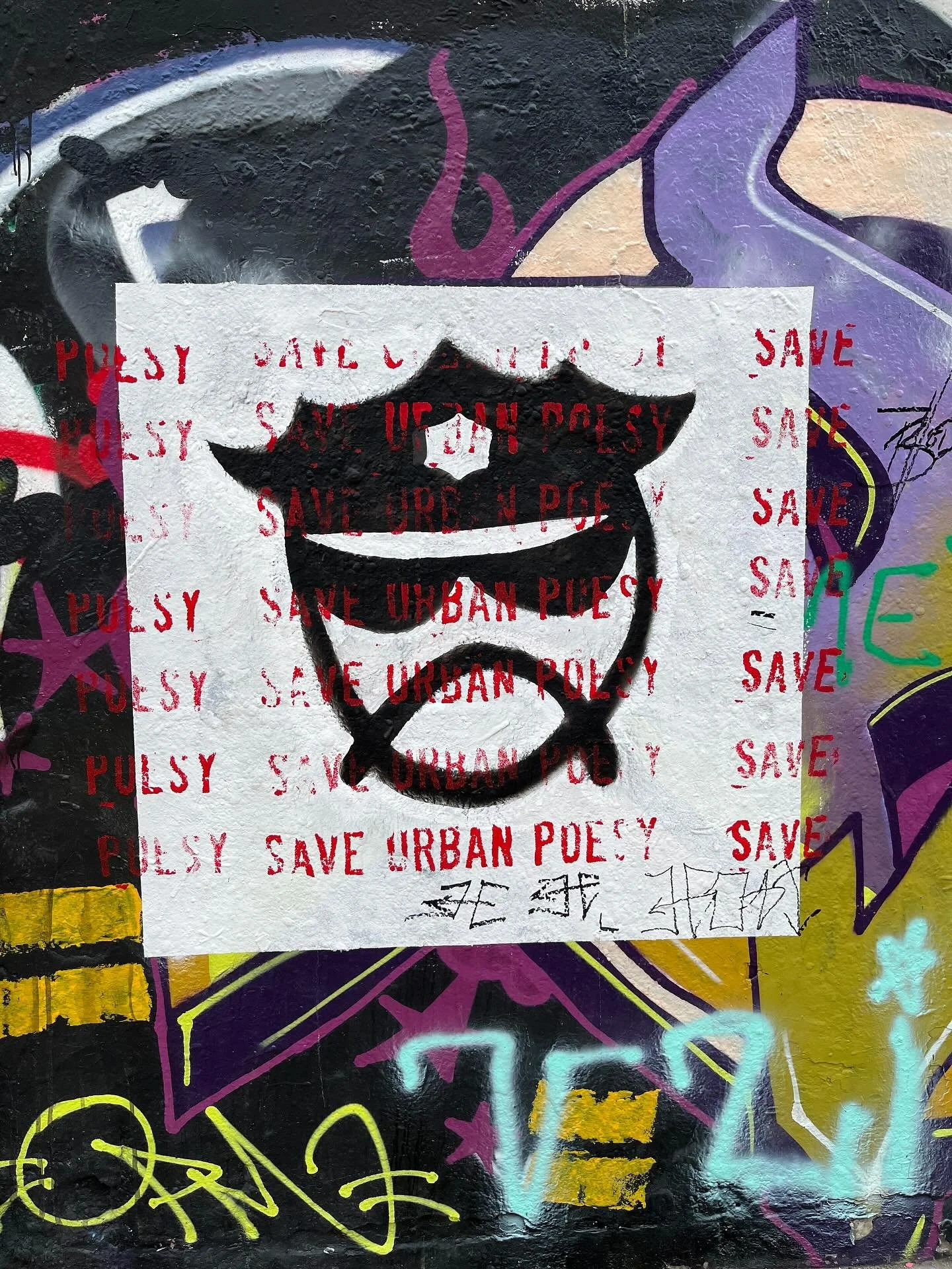 #streetart #bcnstreetart #streetartbarcelona #wheatpaste #wheatpasteart #wheatpastebarcelona #poster #posterart #posterbarcelona #spraypaintart #spraypaintbarcelona #urbanart #urbanartist #barcelonastreetart #arteenlascalles #bcnstreetstyle #bcnstree