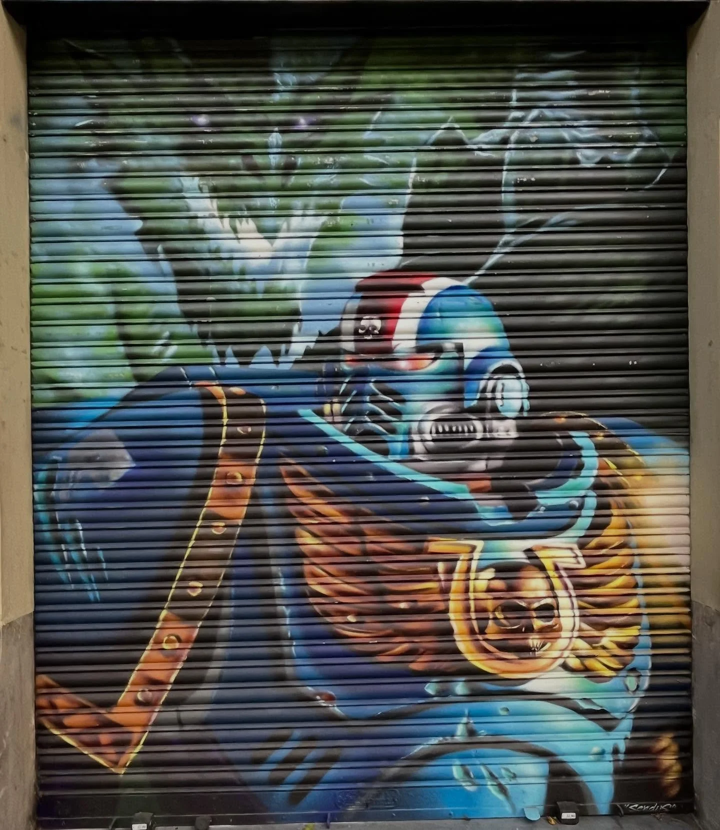 #sendys #streetart #bcnstreetart #streetartbarcelona #spraypaintart #spraypaintbarcelona #urbanart #urbanartist #barcelonastreetart #arteenlascalles #bcnstreetstyle #bcnstreetstyletour #arteurba #barcelonastreetstyletour #barcelonastreetstyletour.com