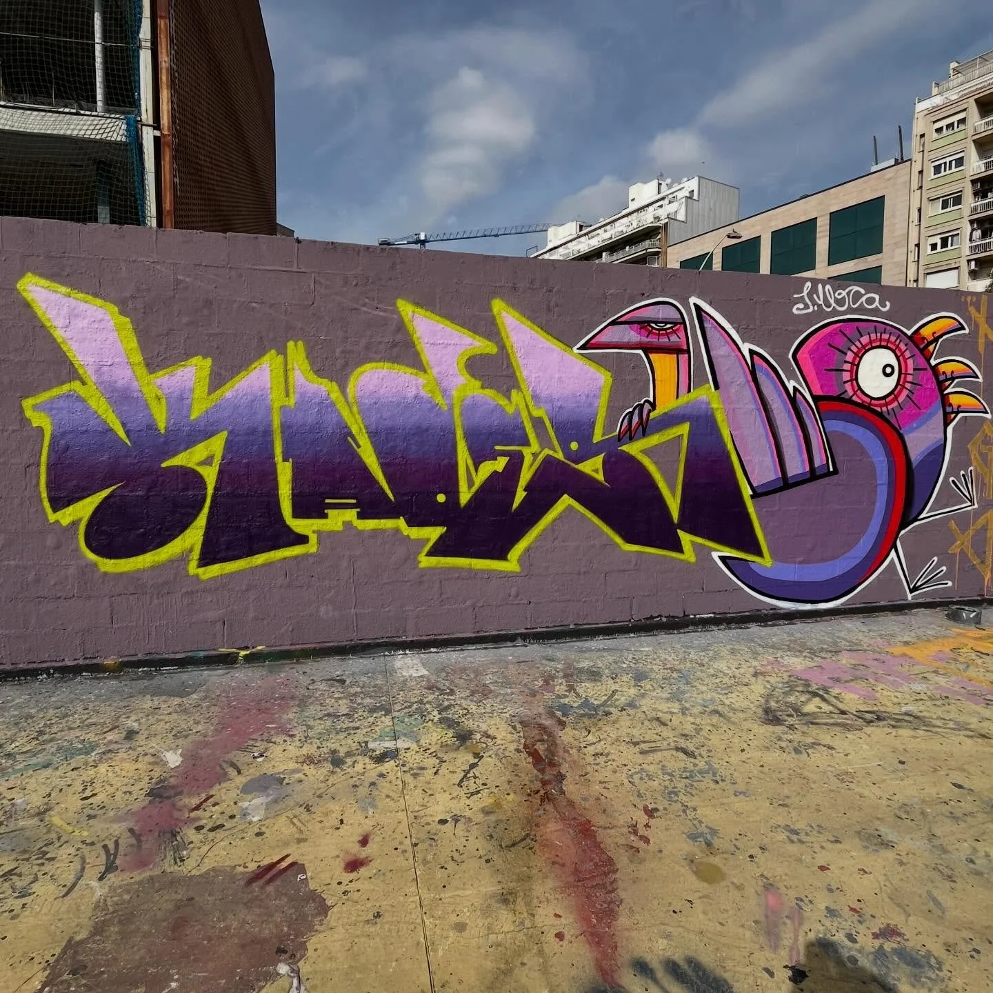 @kaderone @jlocasrap01 #kaderone #jlocasrap01 #streetart #bcnstreetart #streetartbarcelona #spraypaintart #spraypaintbarcelona #urbanart #urbanartist #barcelonastreetart #arteenlascalles #bcnstreetstyle #bcnstreetstyletour #arteurba #barcelonastreets