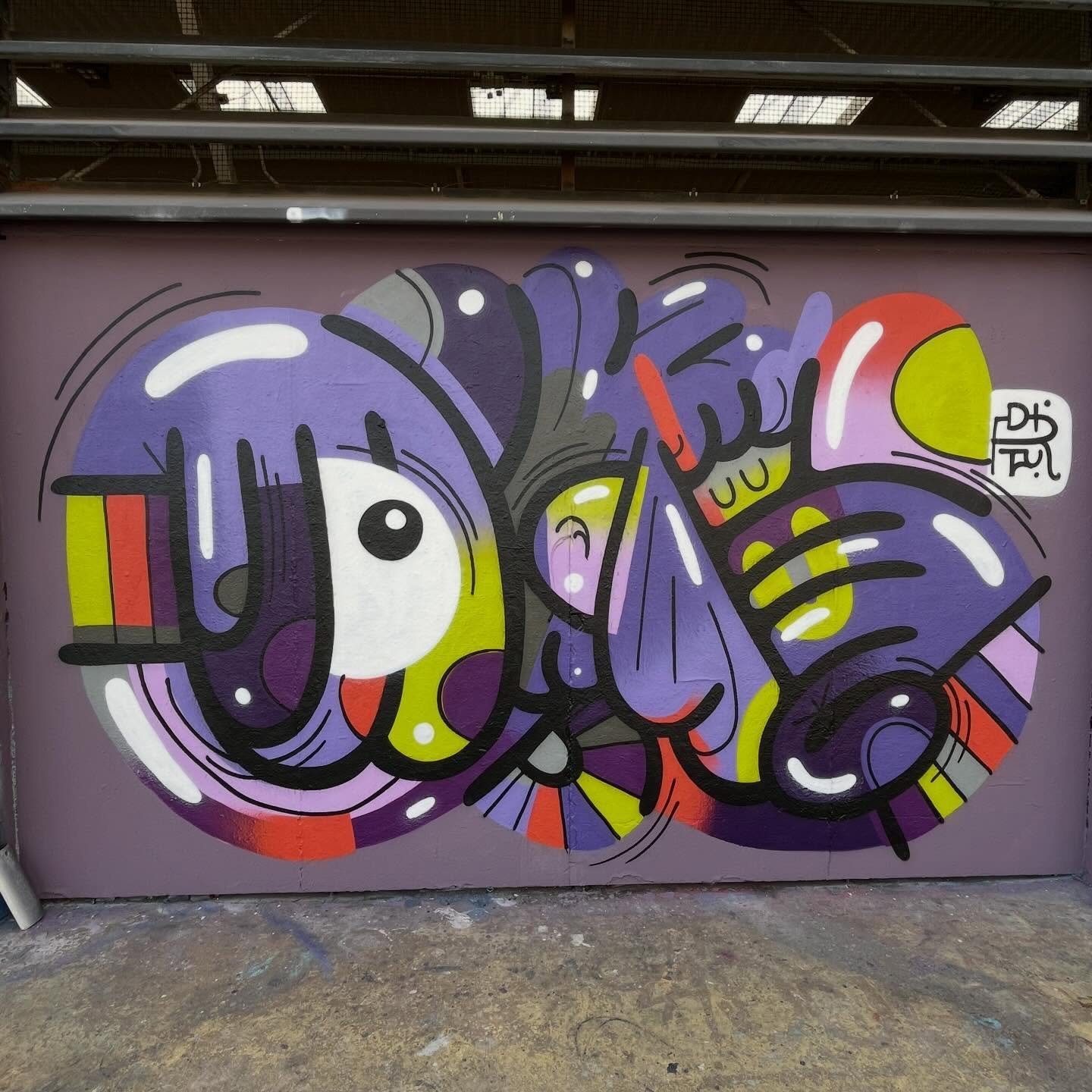 @javierdirty #javierdirty #streetart #bcnstreetart #streetartbarcelona #spraypaintart #spraypaintbarcelona #urbanart #urbanartist #barcelonastreetart #arteenlascalles #bcnstreetstyle #bcnstreetstyletour #arteurba #barcelonastreetstyletour #barcelonas