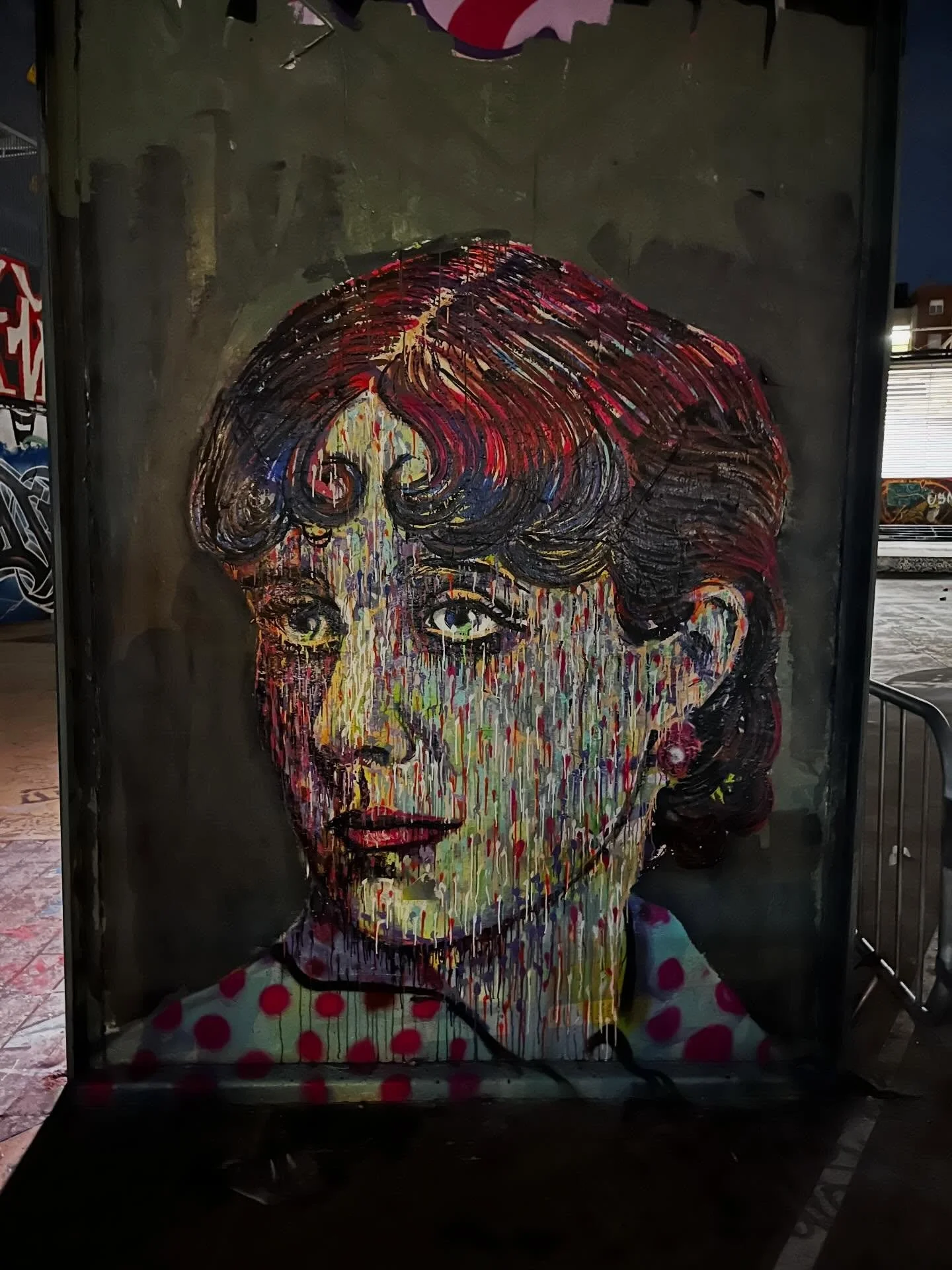 #streetart #barcelonastreetart #barcelonastreetstyletour #streetarttourbarcelona #barcelonastreetarttour