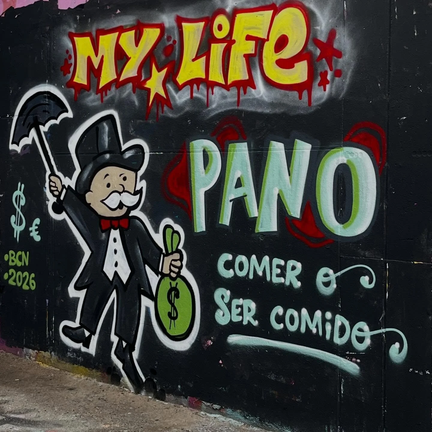 #streetart #barcelonastreetart #barcelonastreetstyletour #streetarttourbarcelona #barcelonastreetarttour