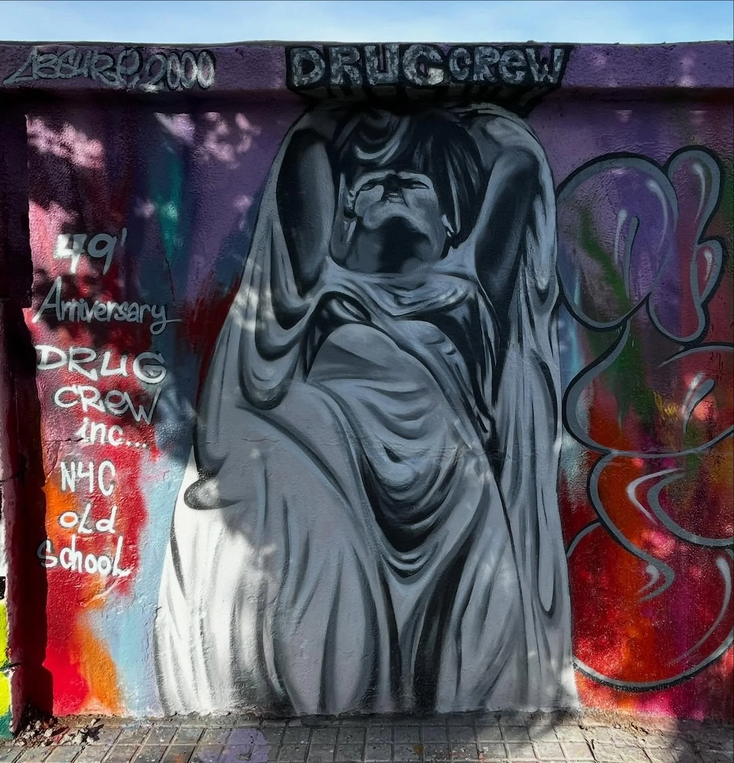 @absure2000_sac_156_tsf_cpa_tkb #streetart #barcelonastreetart #barcelonastreetstyletour #streetarttourbarcelona #barcelonastreetarttour