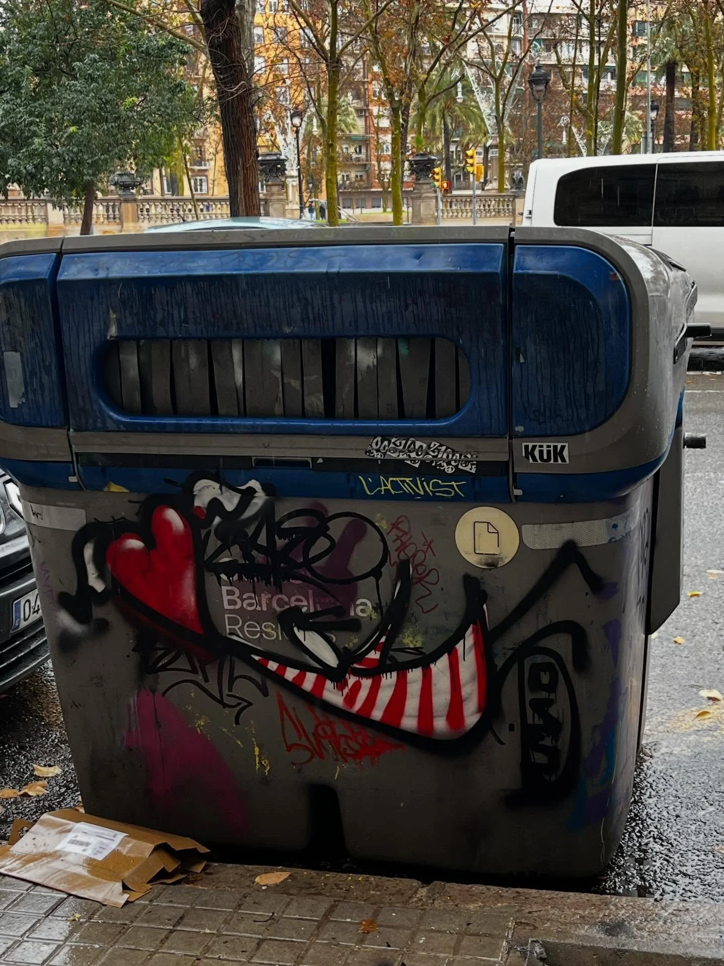 #streetart #barcelonastreetart #barcelonastreetstyletour #streetarttourbarcelona #barcelonastreetarttour