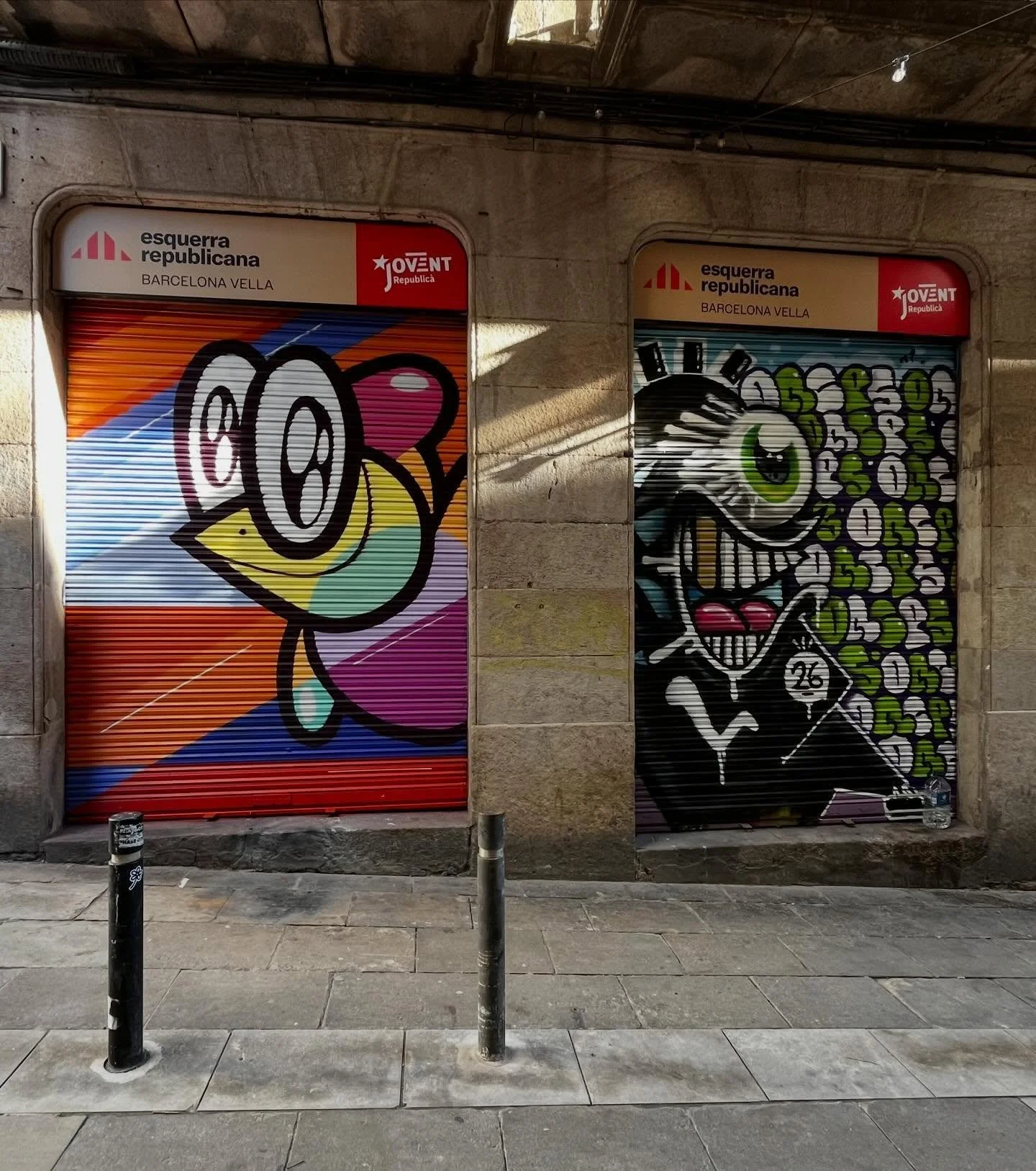 @slomo29 @birdiebcn @konairkoler @oncps #streetart #barcelonastreetart #barcelonastreetstyletour #streetarttourbarcelona #barcelonastreetarttour