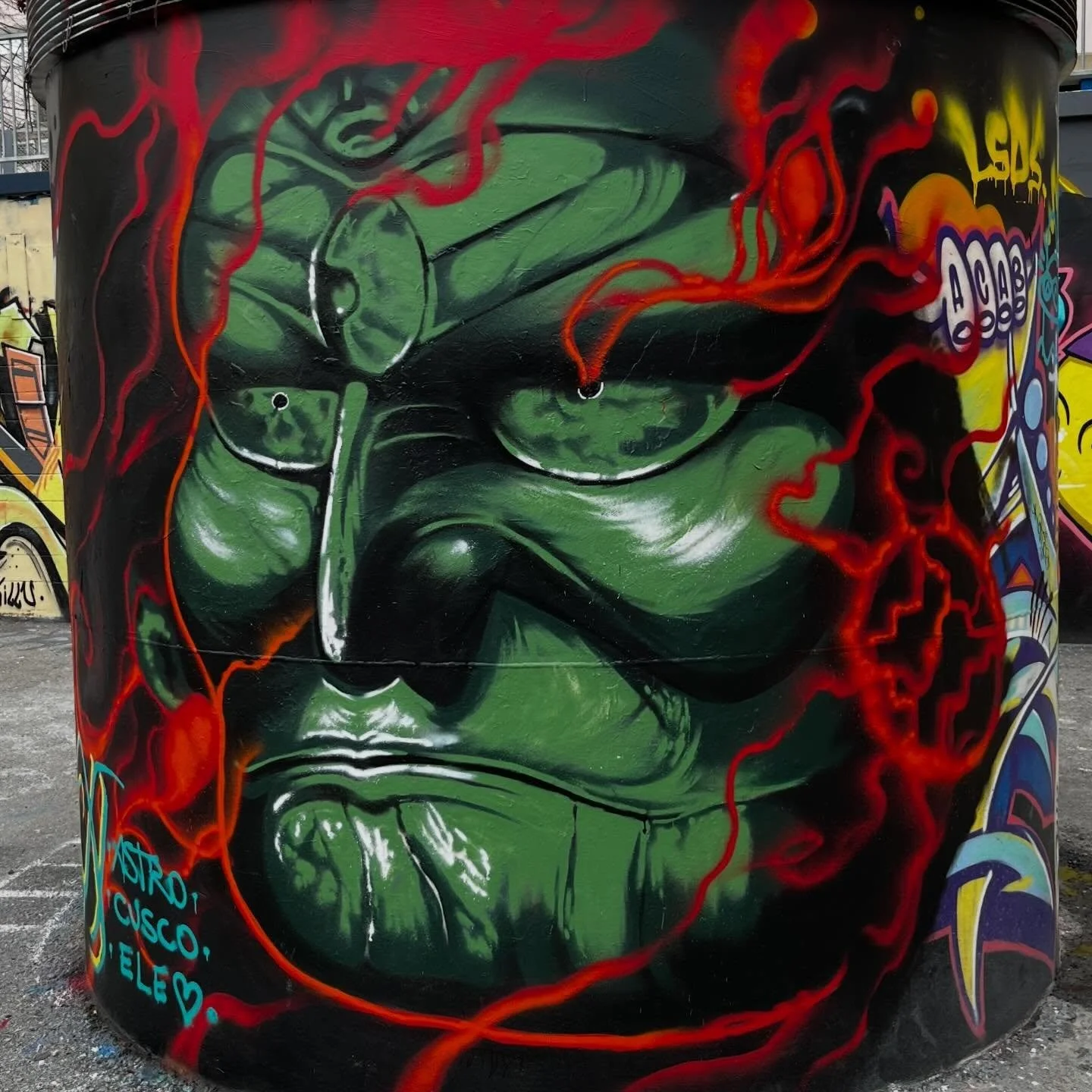 #streetart #barcelonastreetart #barcelonastreetstyletour #streetarttourbarcelona #barcelonastreetarttour