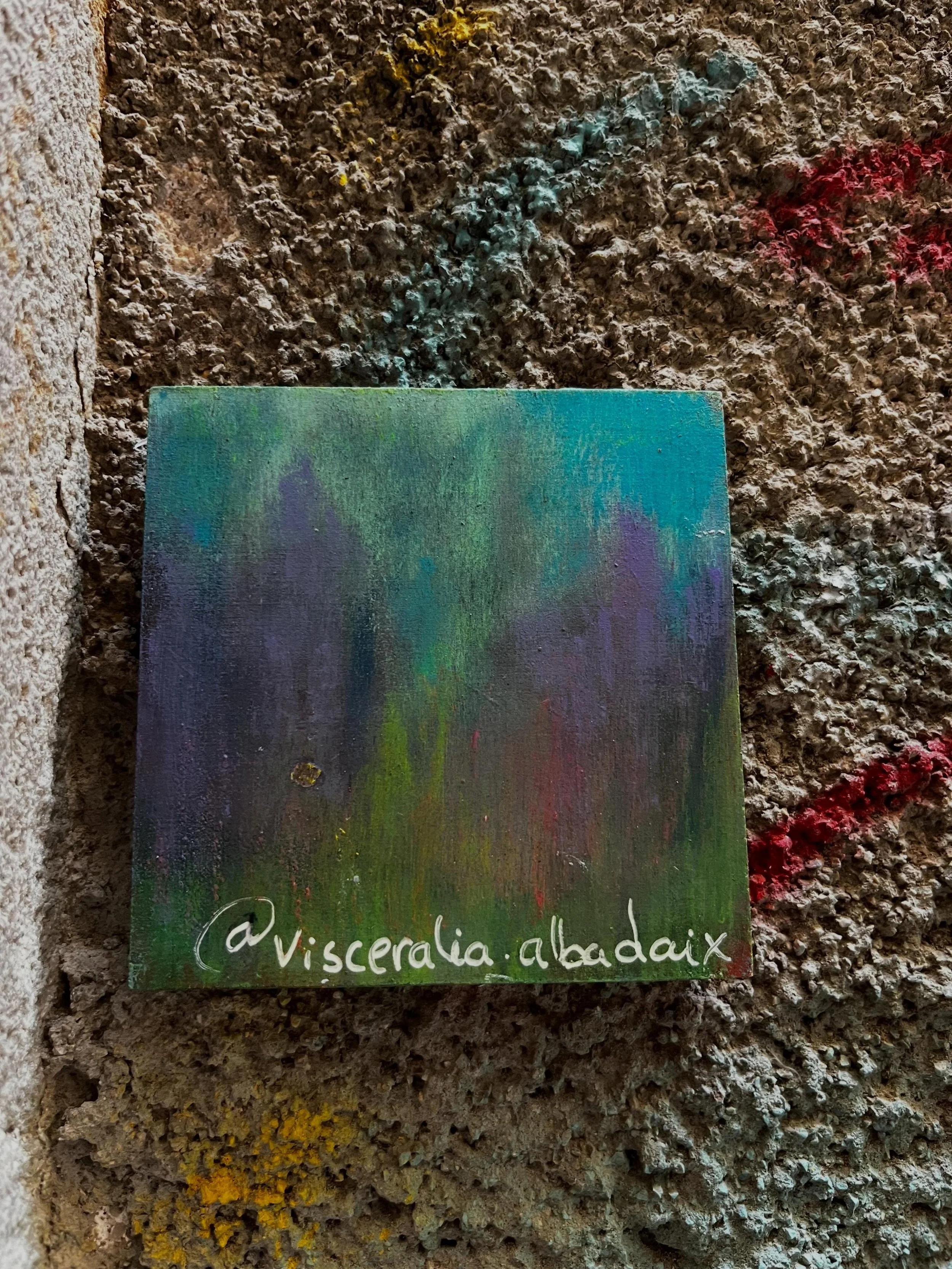 @visceralia.albadaix #streetart #barcelonastreetart #barcelonastreetstyletour #streetarttourbarcelona #barcelonastreetarttour