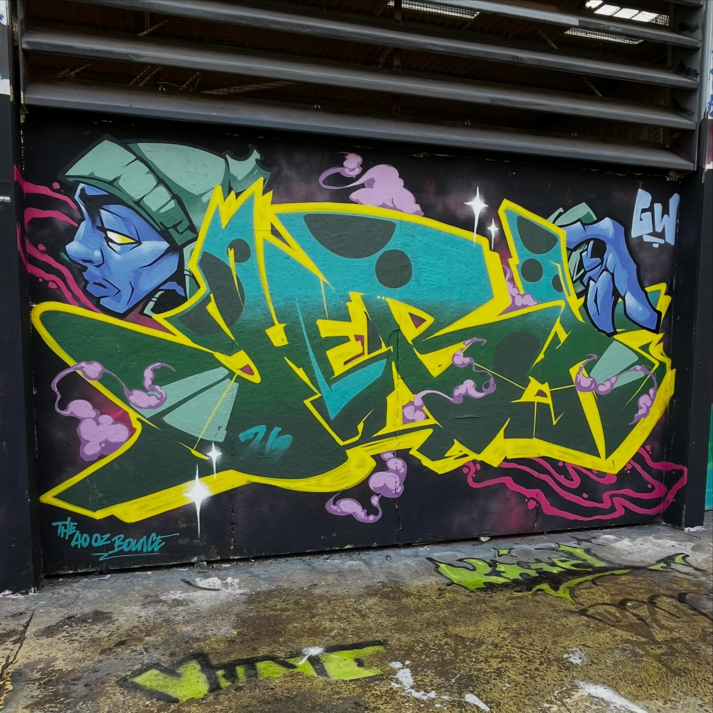 @jebaldn #graffiti #barcelonastreetart #barcelonastreetstyletour #streetarttourbarcelona #barcelonastreetarttour
